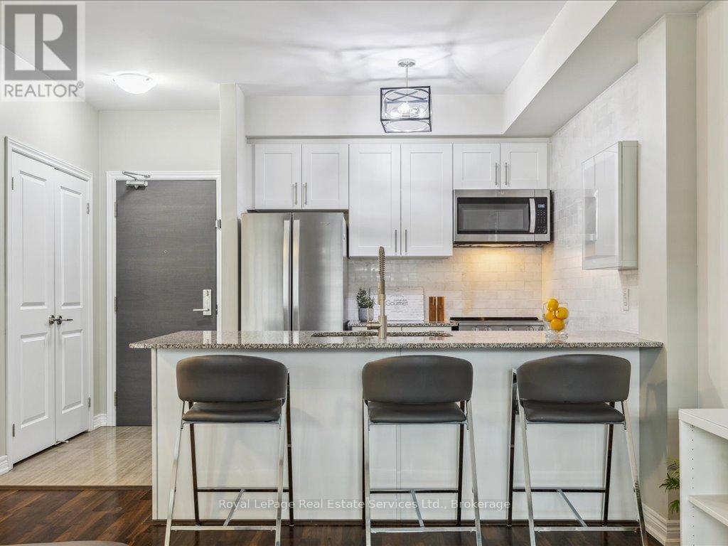 Property at 207 - 2370 KHALSA GATE image 3
