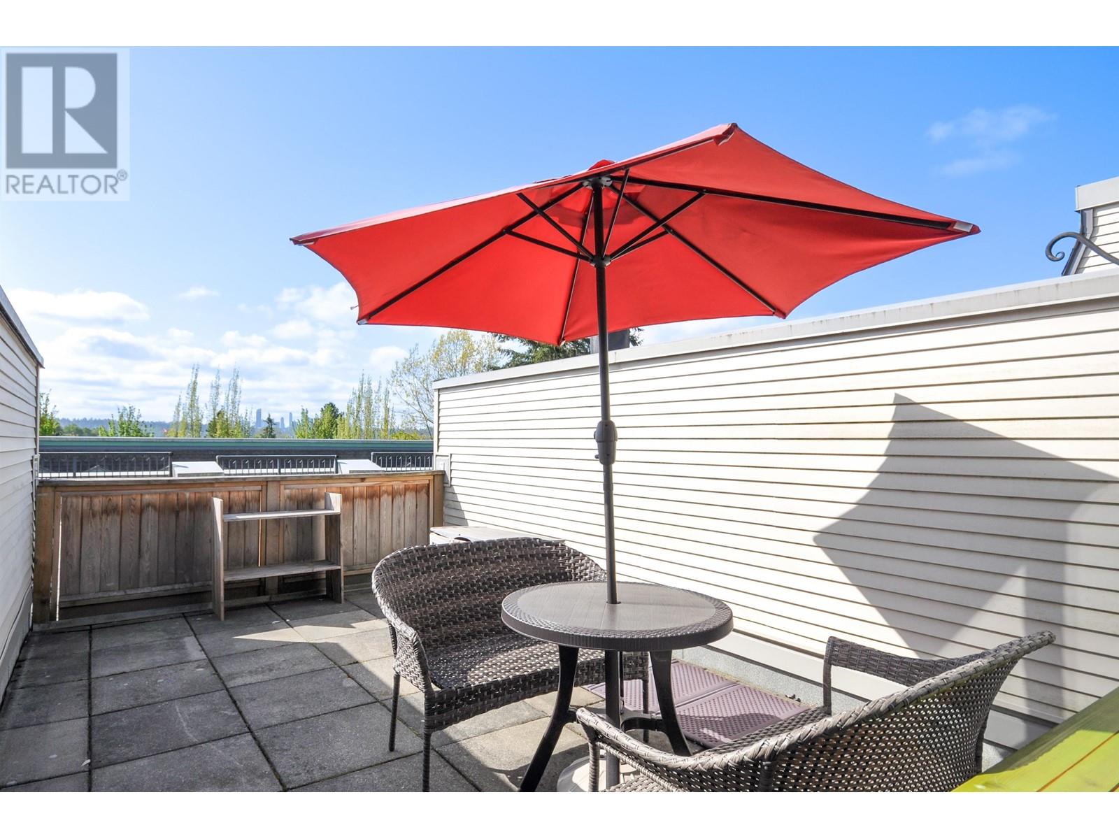 Property at 74 202 LAVAL STREET image 3