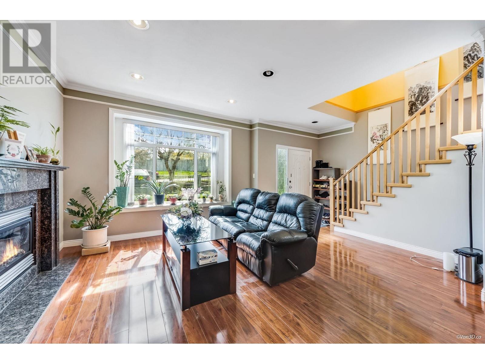 Property at 3807 REGENT STREET image 5