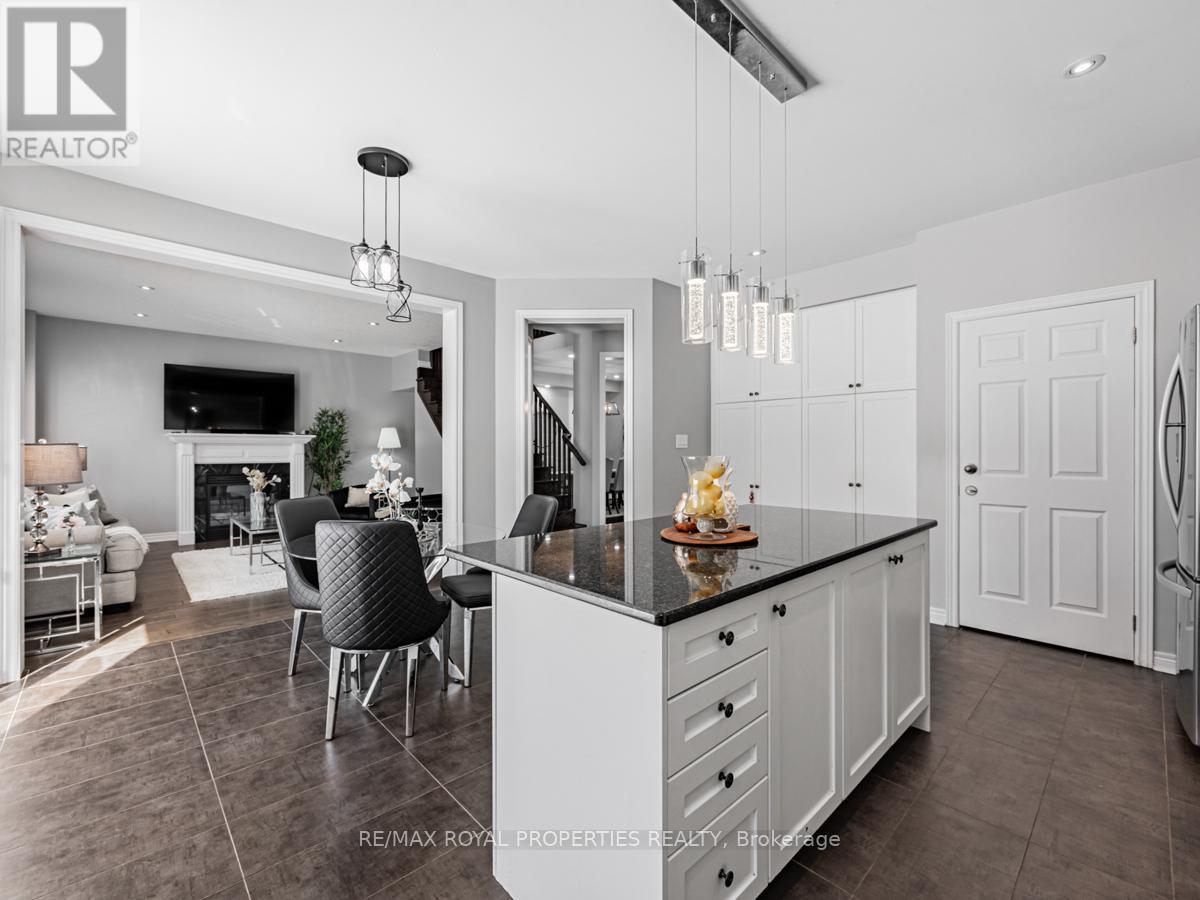 24 Bignell Crescent, Ajax, Ontario  L1Z 0P6 - Photo 17 - E12131121