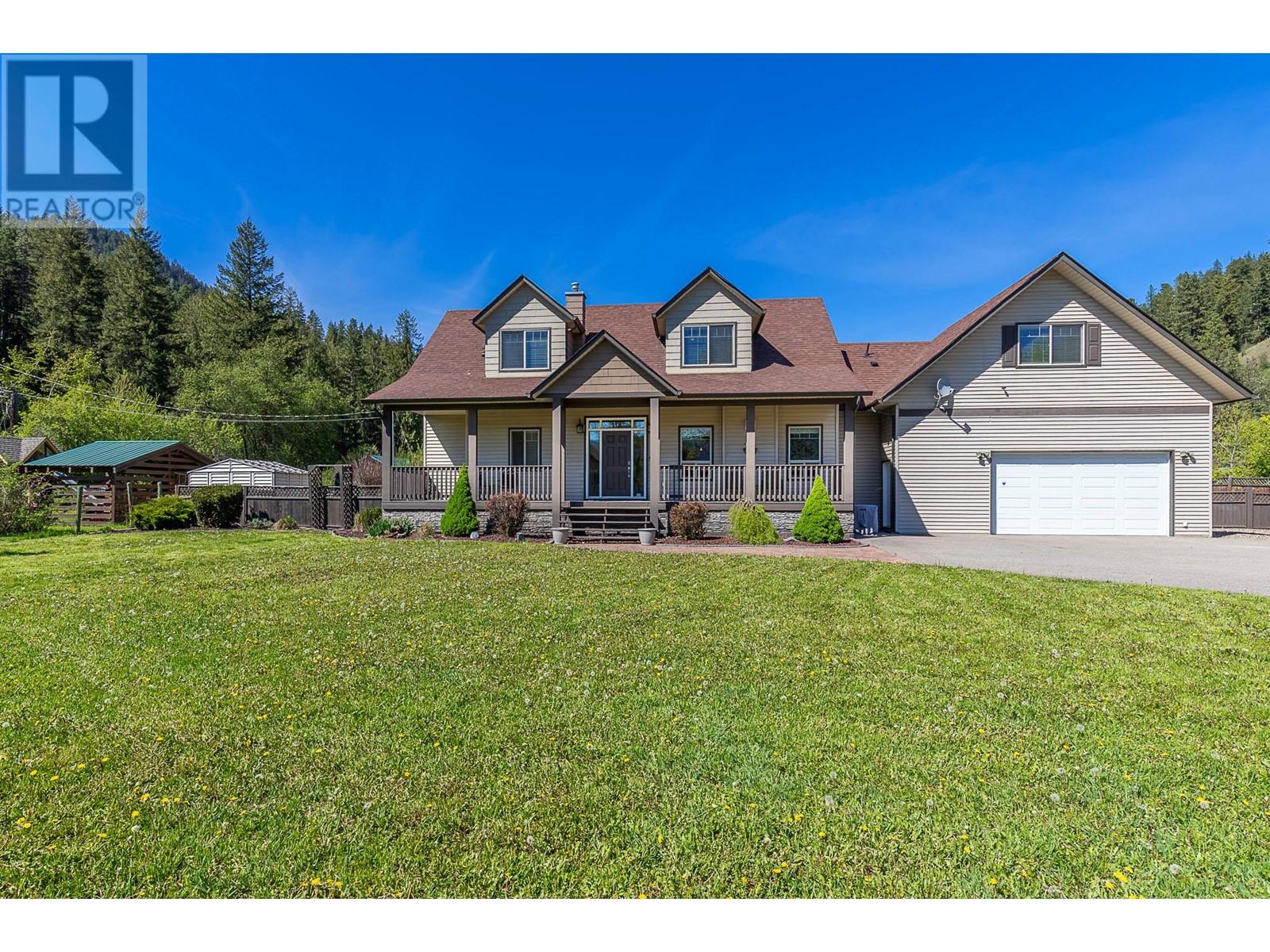 5575 Highway 6 Highway, Coldstream, British Columbia  V1T 3E2 - Photo 4 - 10346741