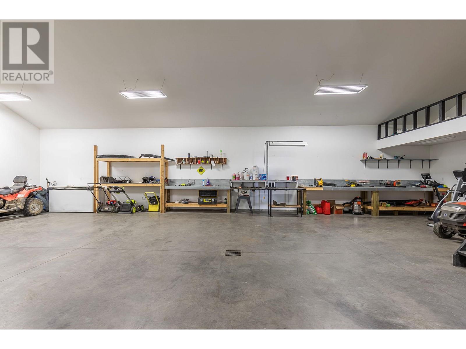5575 Highway 6 Highway, Coldstream, British Columbia  V1T 3E2 - Photo 85 - 10346741