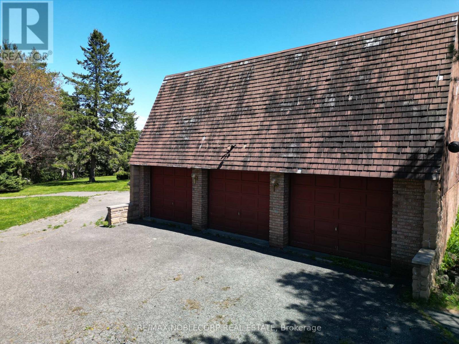 7 Scott Crescent, King, Ontario  L7B 1E4 - Photo 3 - N11991421