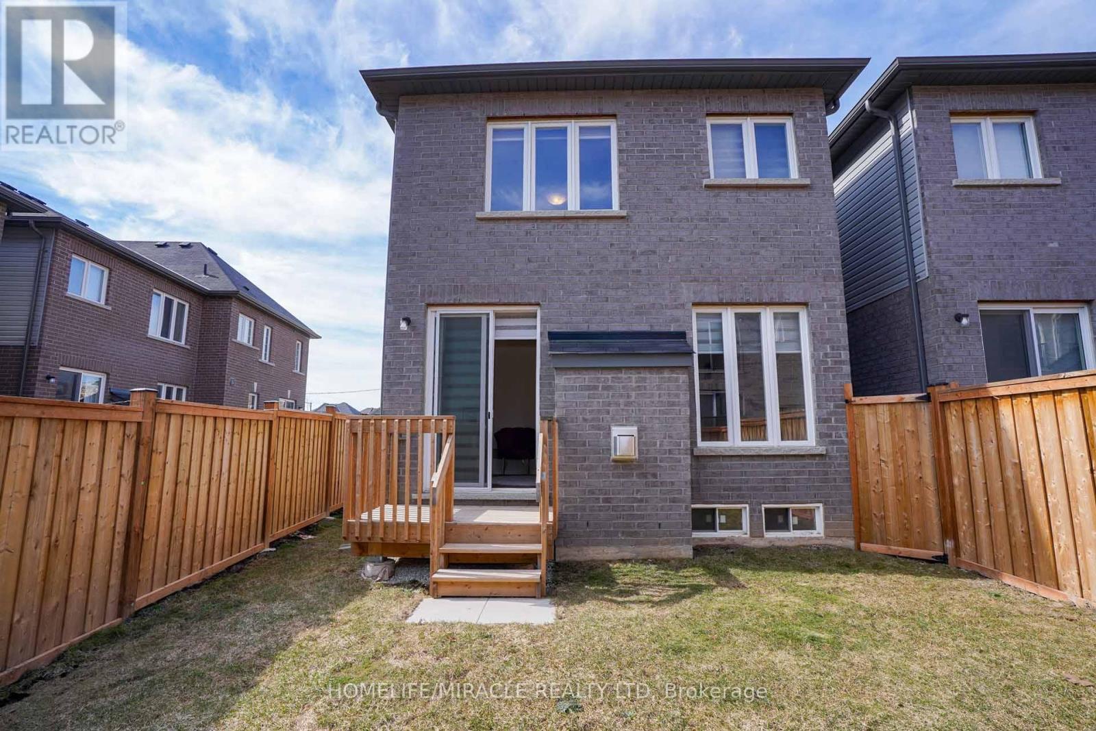35 Sail Road, Brampton, Ontario  L7A 4W7 - Photo 40 - W12114260