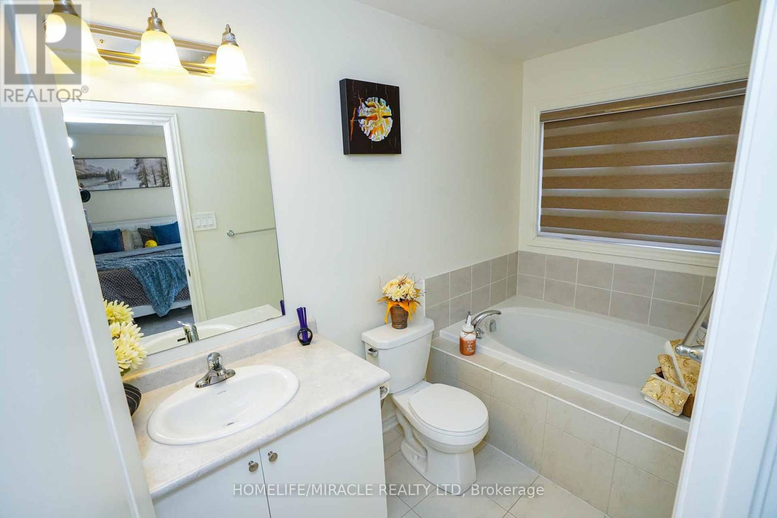 35 Sail Road, Brampton, Ontario  L7A 4W7 - Photo 21 - W12114260