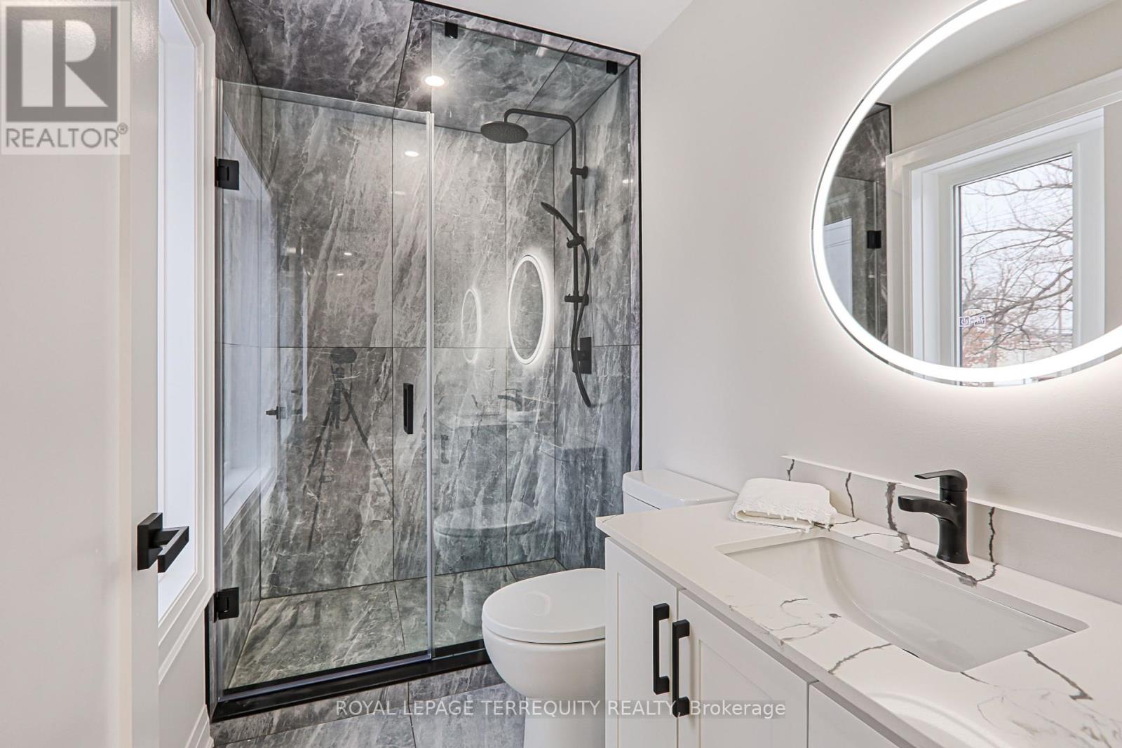 2 Cobalt Avenue, Toronto (Junction Area), Ontario  M6N 3G4 - Photo 30 - W11955940