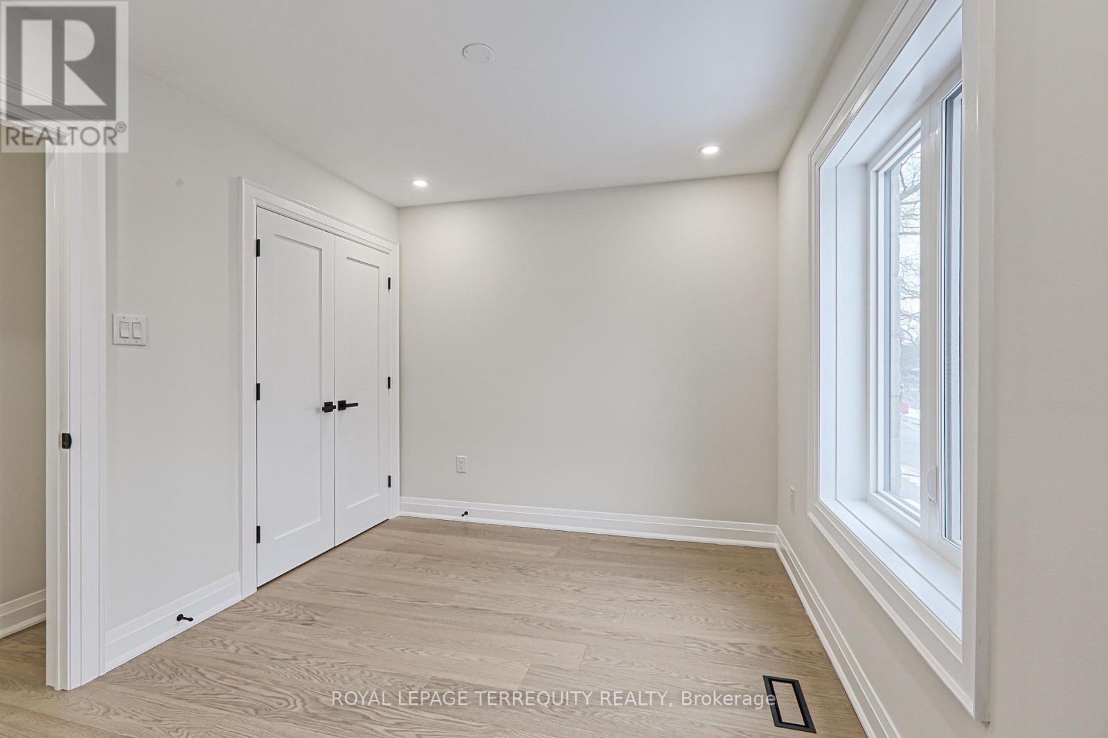 2 Cobalt Avenue, Toronto (Junction Area), Ontario  M6N 3G4 - Photo 32 - W11955940