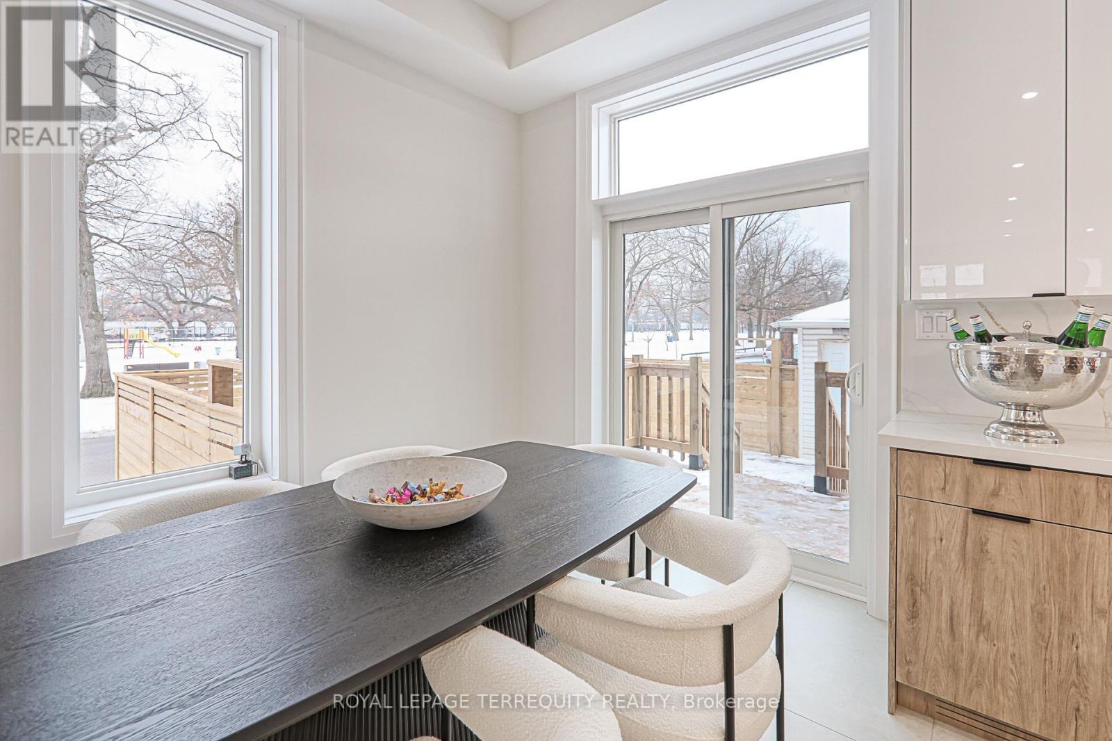 2 Cobalt Avenue, Toronto (Junction Area), Ontario  M6N 3G4 - Photo 18 - W11955940