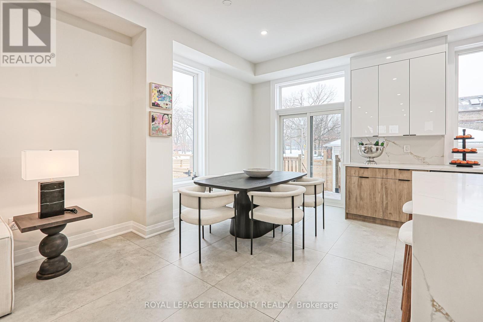 2 Cobalt Avenue, Toronto (Junction Area), Ontario  M6N 3G4 - Photo 12 - W11955940