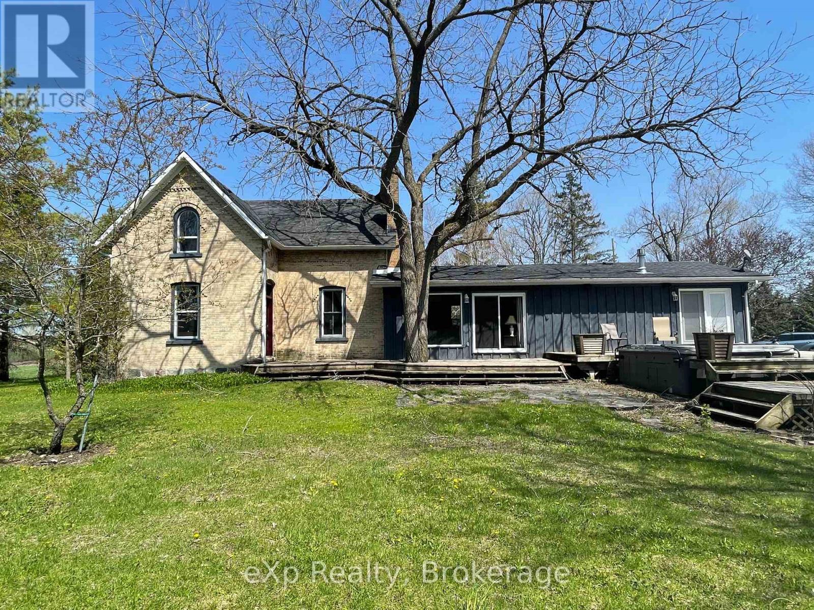 394213 Concession 2, West Grey, Ontario  N0C 1H0 - Photo 30 - X12138100