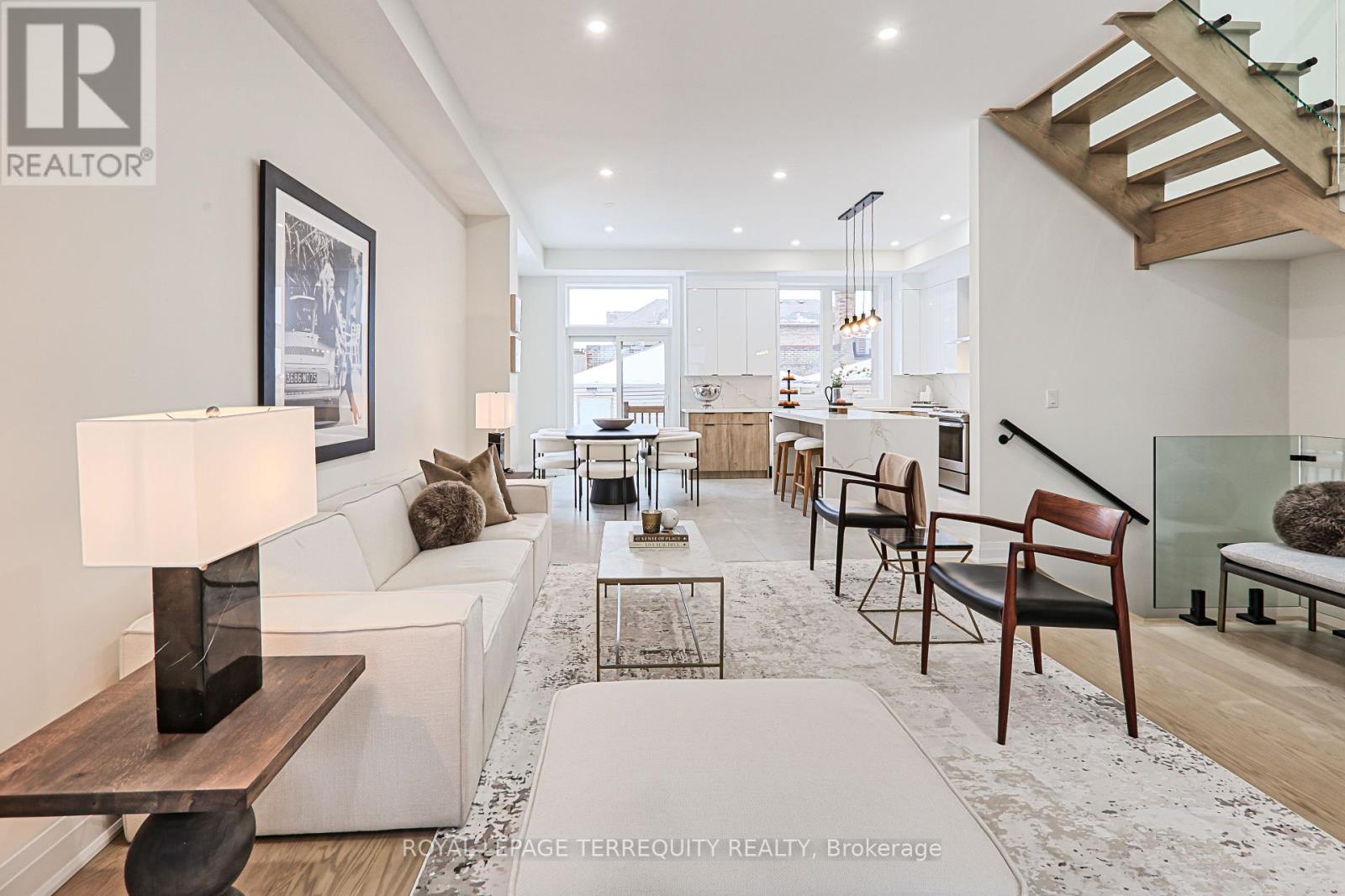 2 Cobalt Avenue, Toronto (Junction Area), Ontario  M6N 3G4 - Photo 6 - W11955940