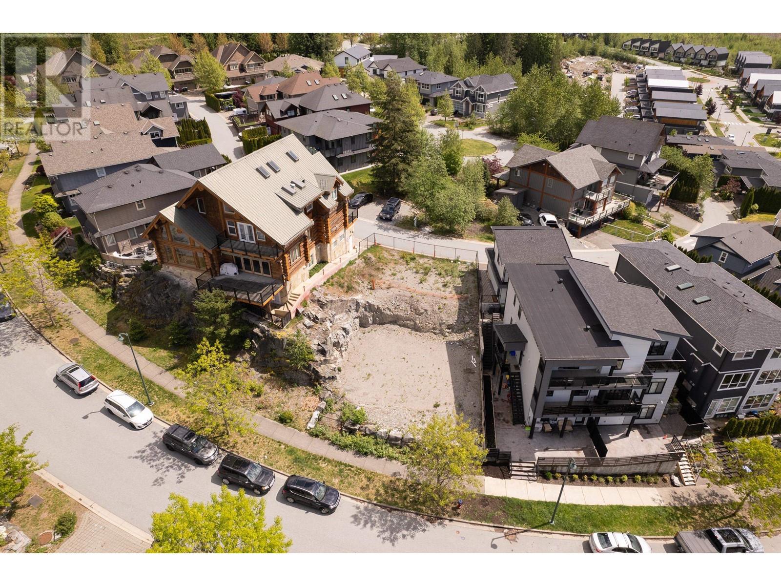40876 The Crescent, Squamish, British Columbia  V8B 0R9 - Photo 6 - R2969467