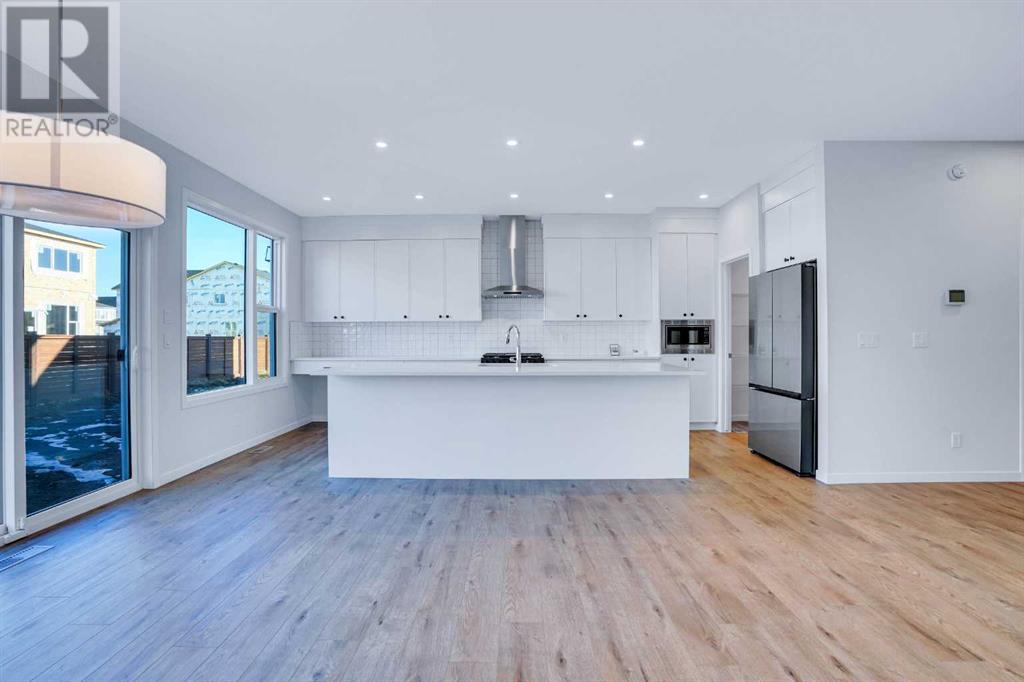 Property at 50 Setonstone Manor SE image 4