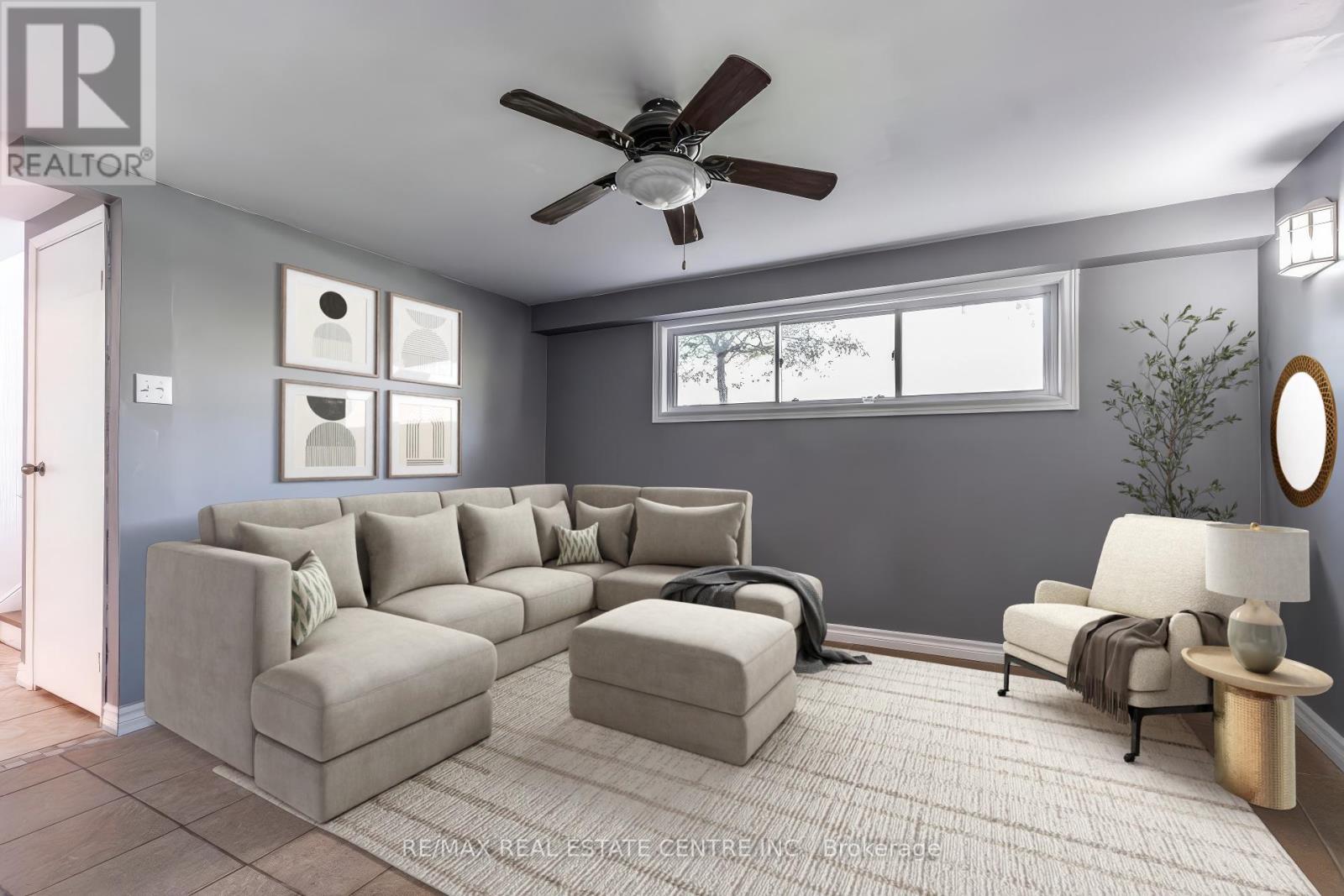 12 Cobblehill Road, Halton Hills, Ontario  L7J 1N9 - Photo 17 - W12134481