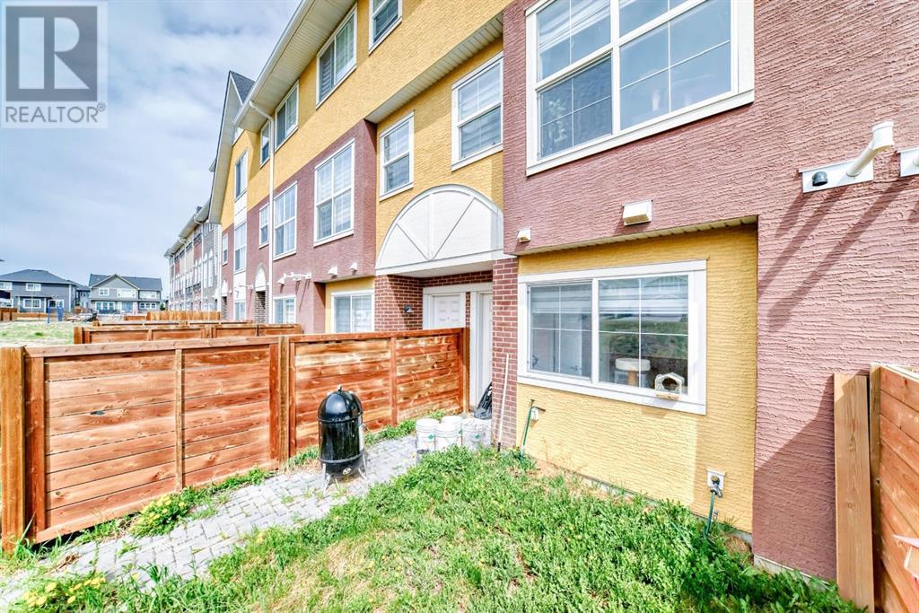 40, 248 Kinniburgh Boulevard, chestermere, Alberta