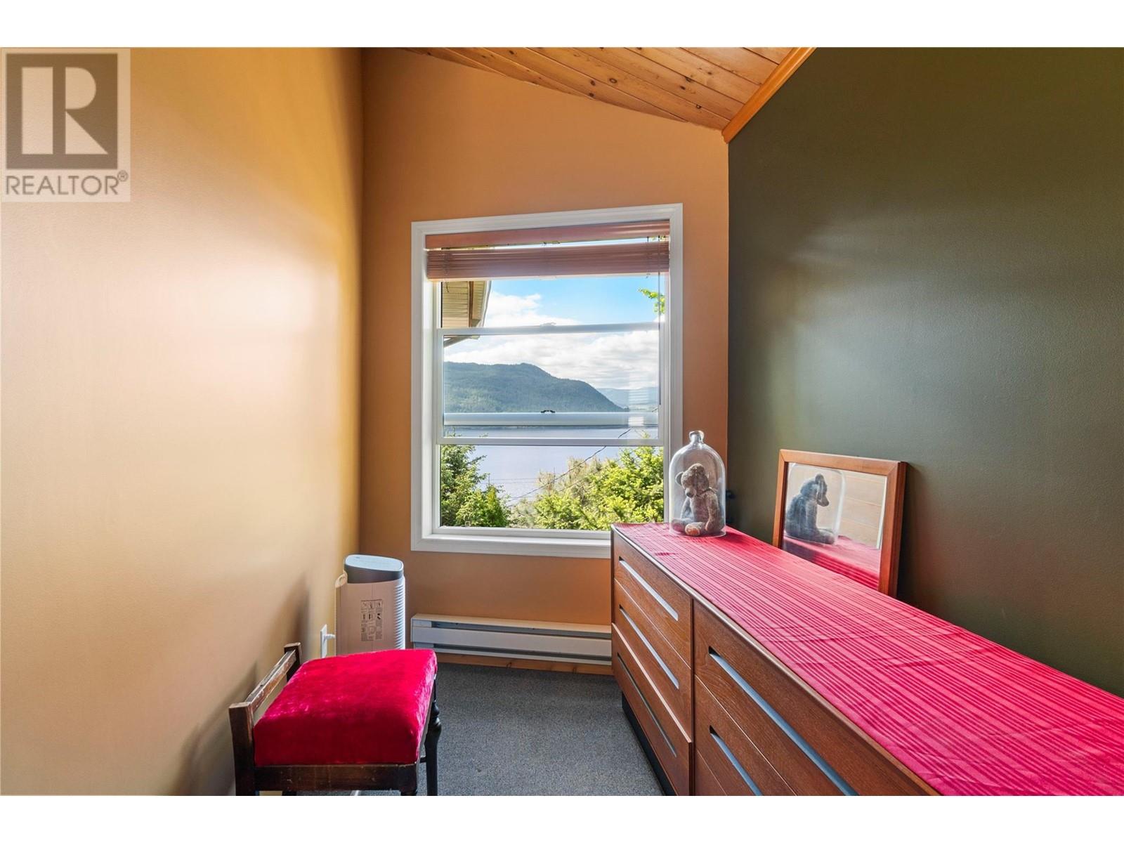 Property at 5261 Hlina Road image 4