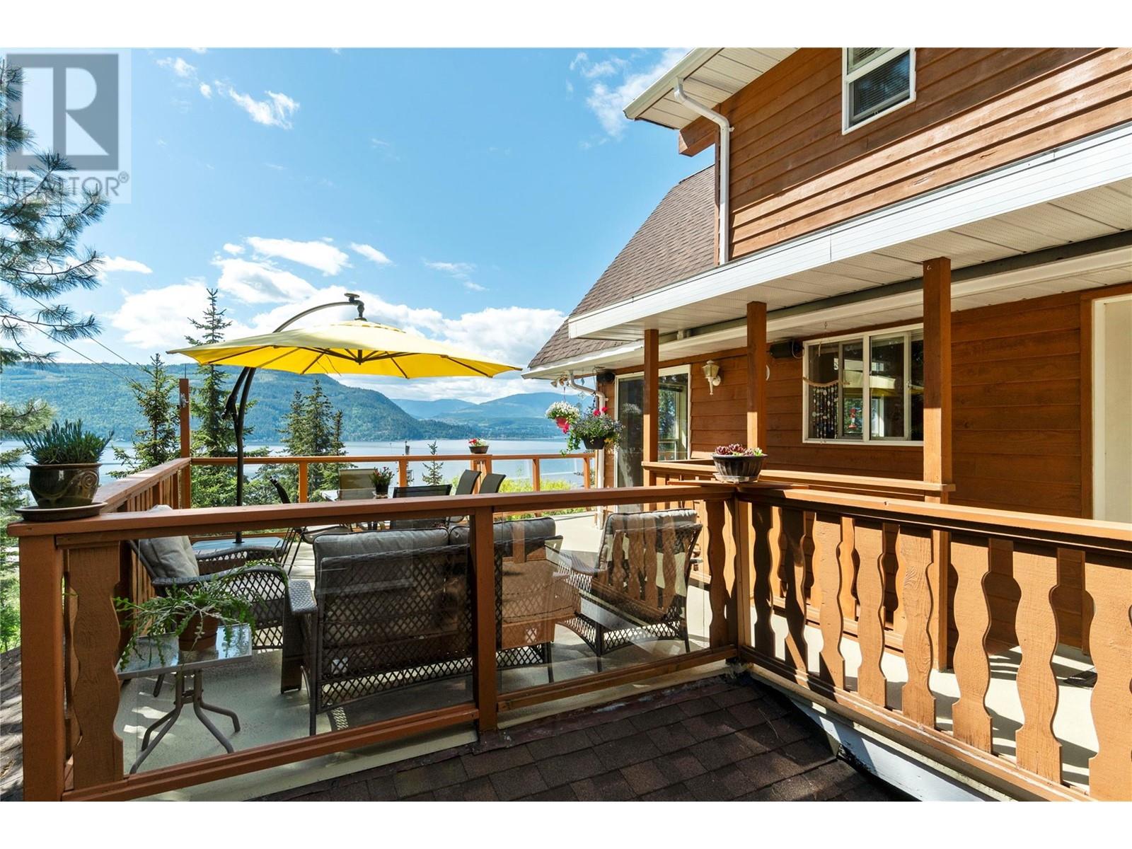 5261 Hlina Road, Celista, British Columbia  V0E 1M6 - Photo 64 - 10347251