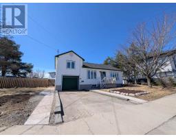 54 Magpie RD, Wawa, Ontario