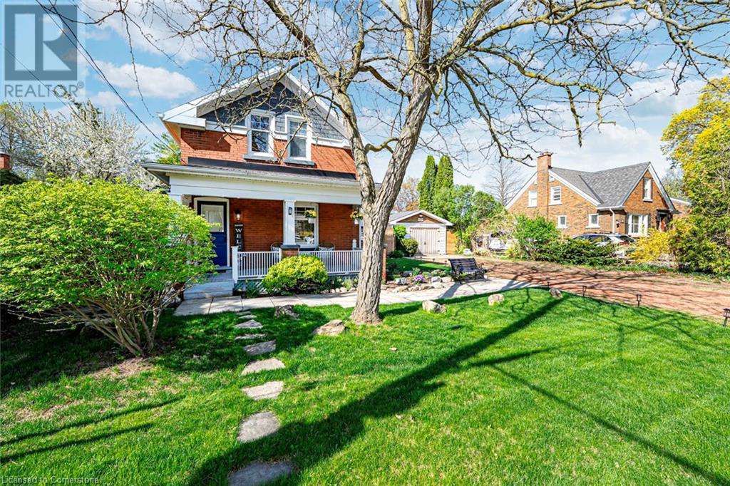 Property at 112 COURT Street N image 3