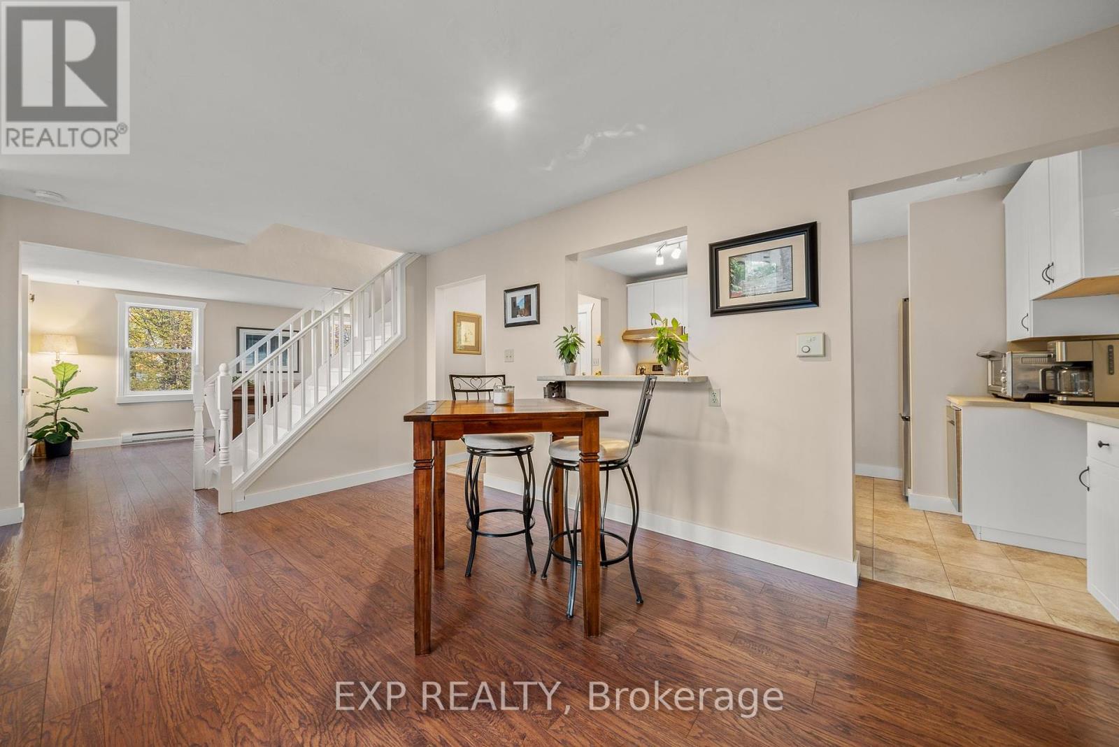 17682 Loyalist Parkway, Prince Edward County, Ontario  K0K 3L0 - Photo 10 - X12138181
