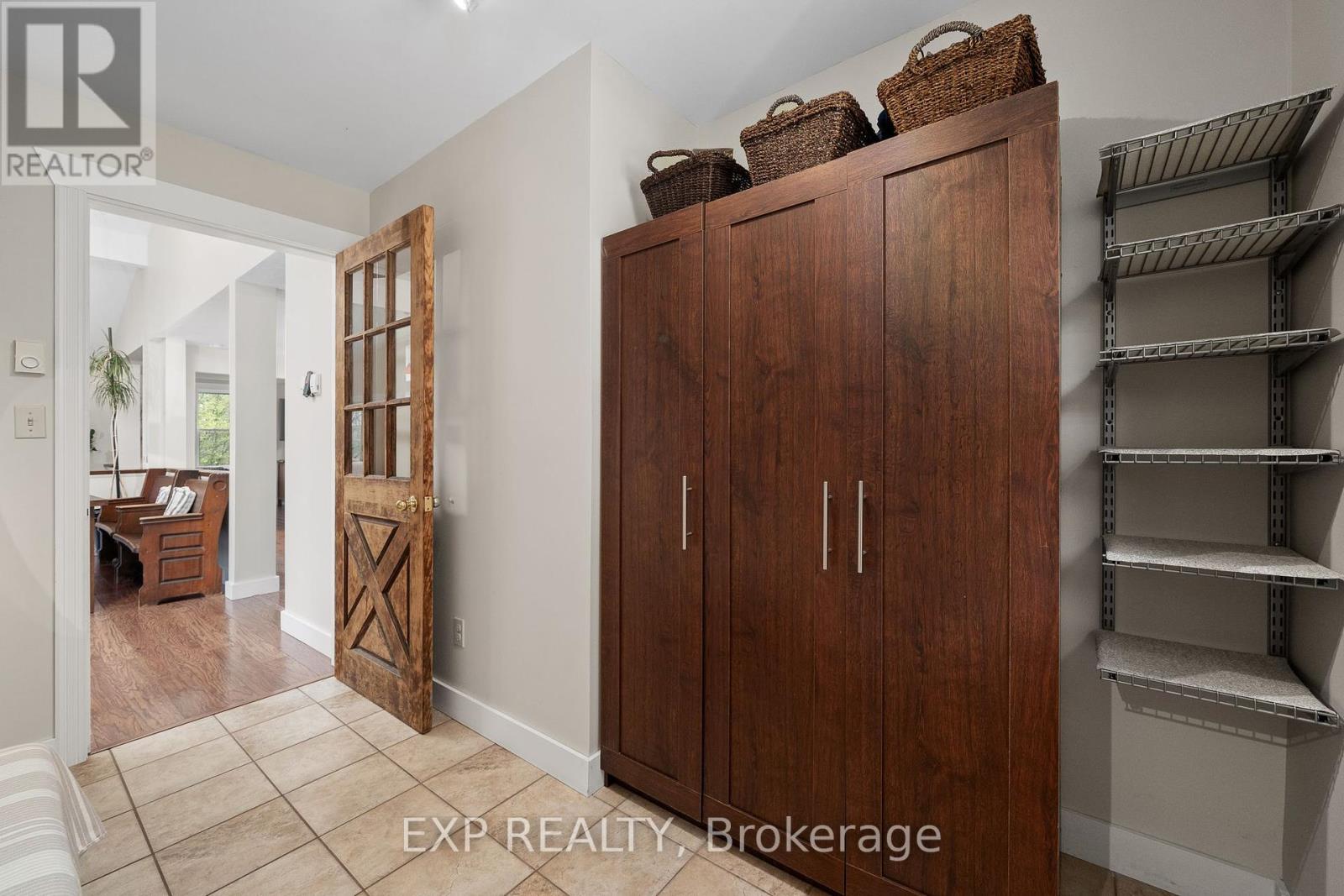 17682 Loyalist Parkway, Prince Edward County, Ontario  K0K 3L0 - Photo 18 - X12138181