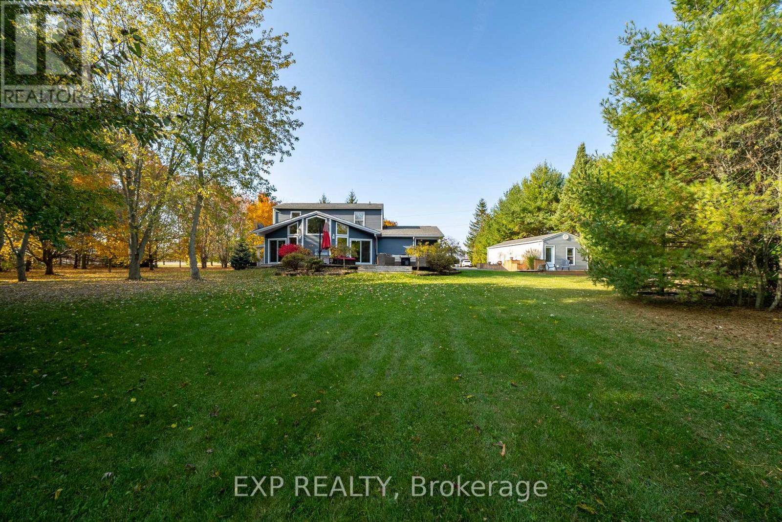 17682 Loyalist Parkway, Prince Edward County, Ontario  K0K 3L0 - Photo 35 - X12138181