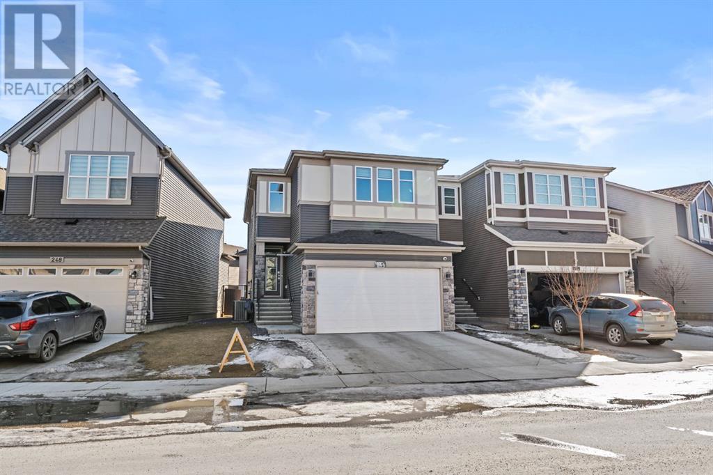 Property at 244 SAVANNA Way NE image 1