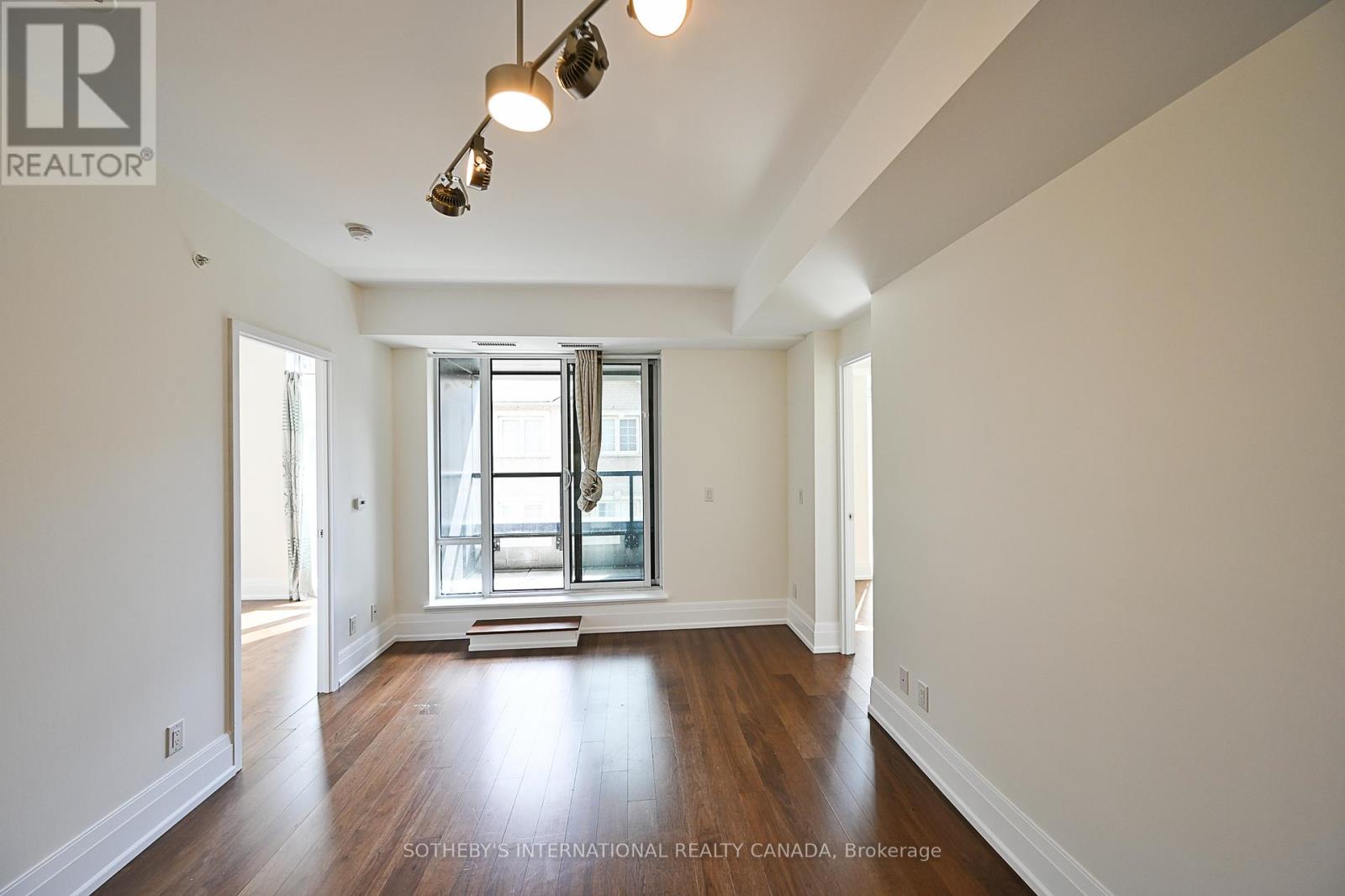 312 - 25 Malcolm Road, Toronto (Leaside), Ontario  M4G 1X7 - Photo 10 - C12137910