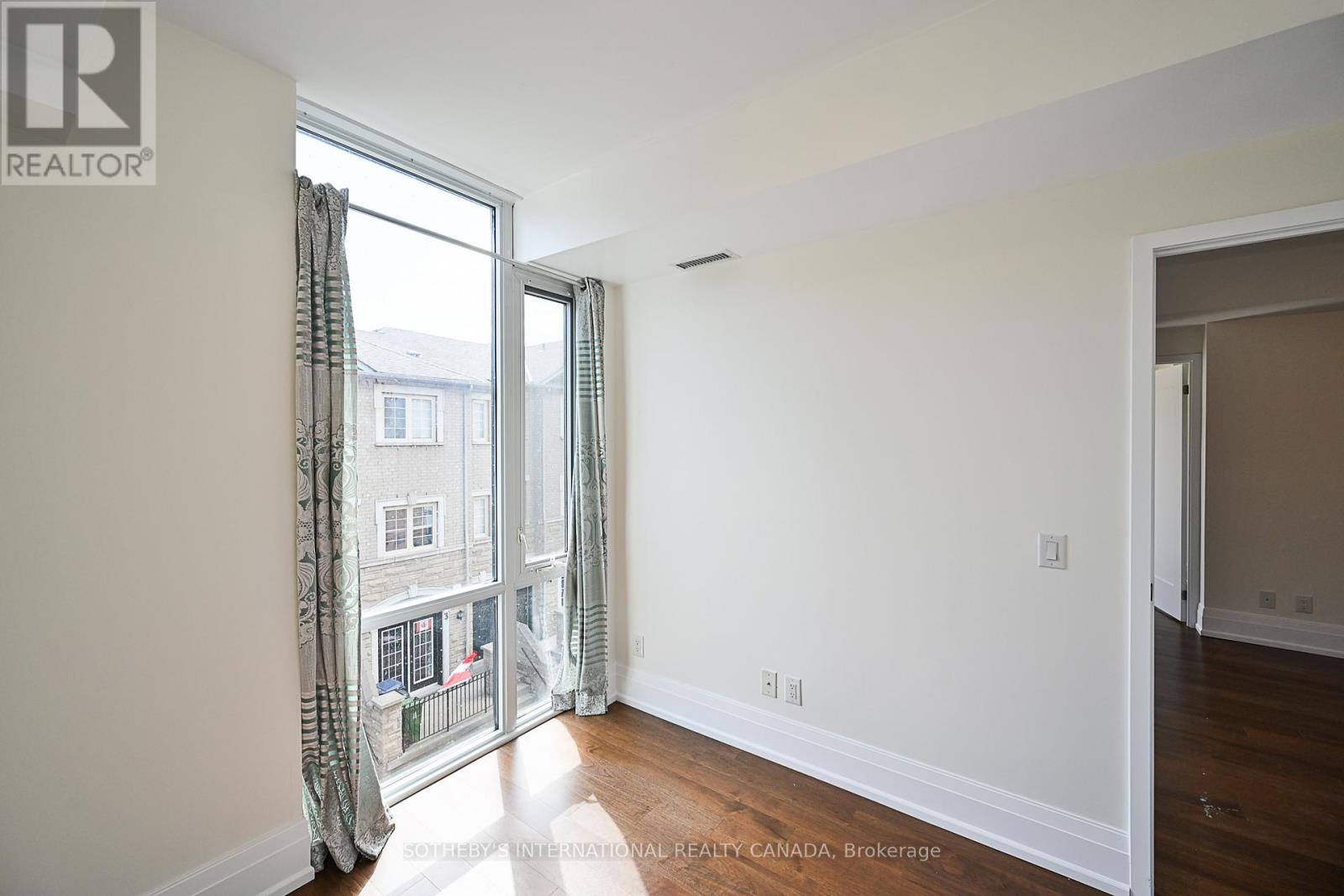 312 - 25 Malcolm Road, Toronto, Ontario  M4G 1X7 - Photo 20 - C12137915