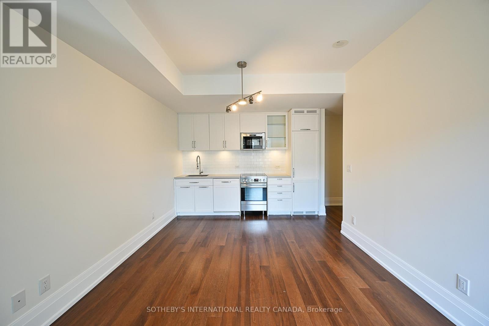 312 - 25 Malcolm Road, Toronto, Ontario  M4G 1X7 - Photo 8 - C12137915