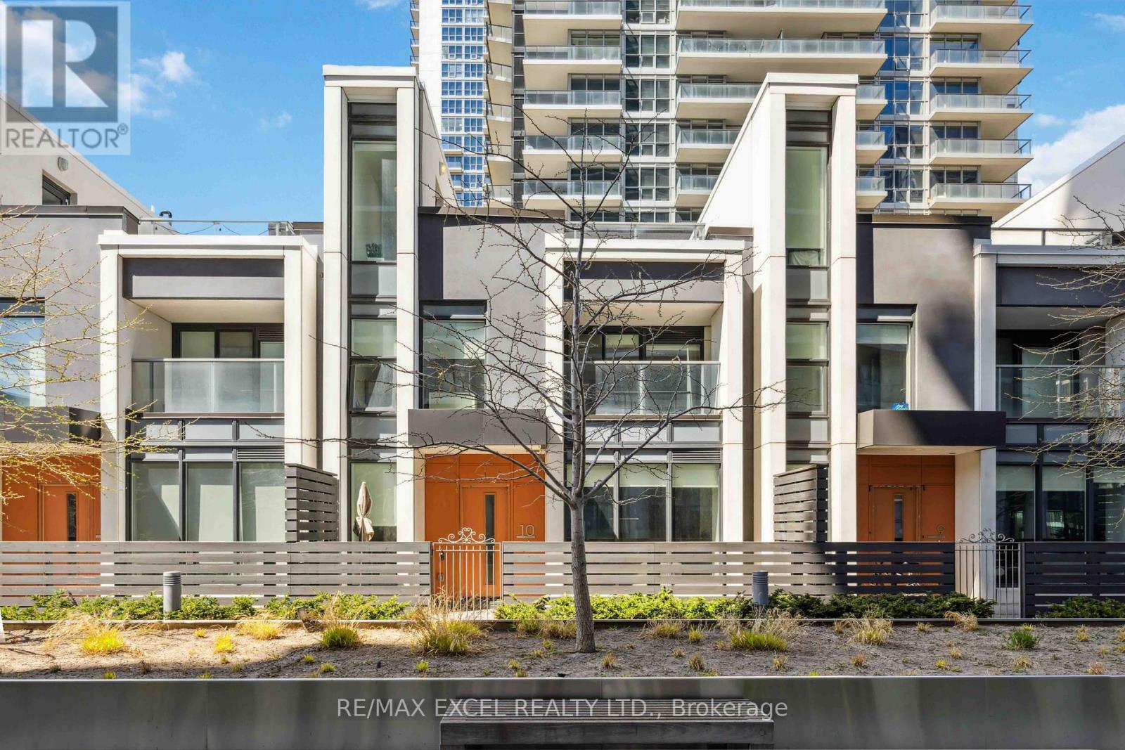TH10 - 113 MCMAHON DRIVE, Toronto, Ontario