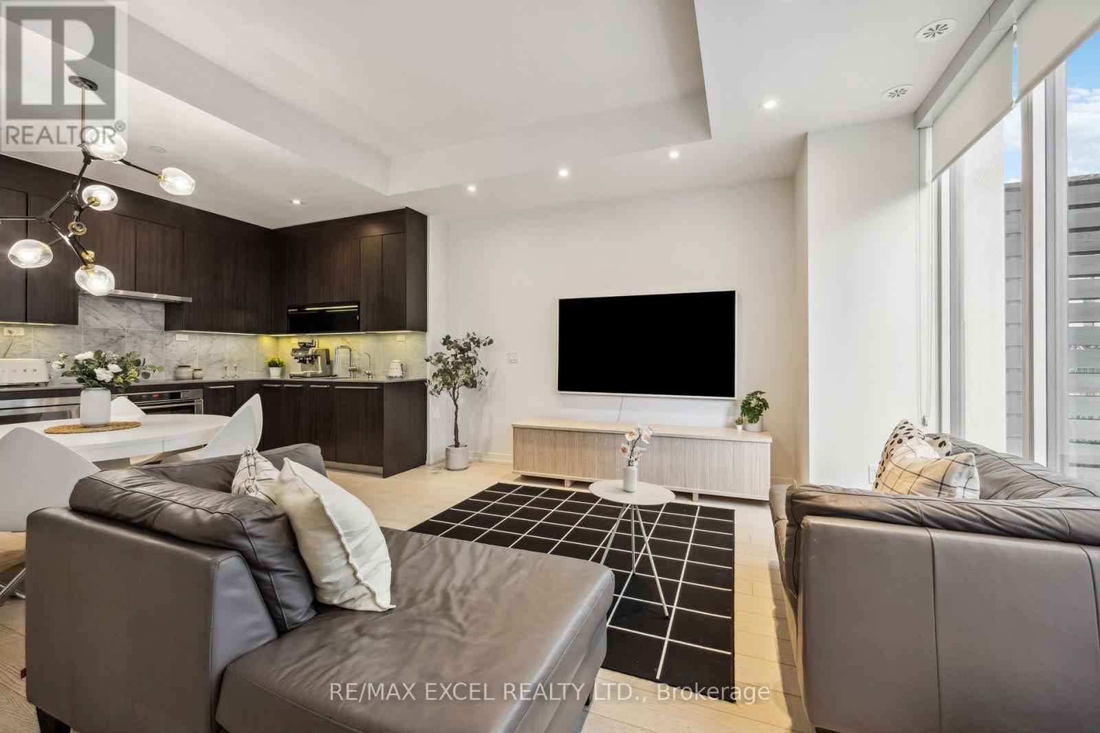 Th10 - 113 Mcmahon Drive, Toronto (Bayview Village), Ontario  M2K 0E5 - Photo 11 - C12137980