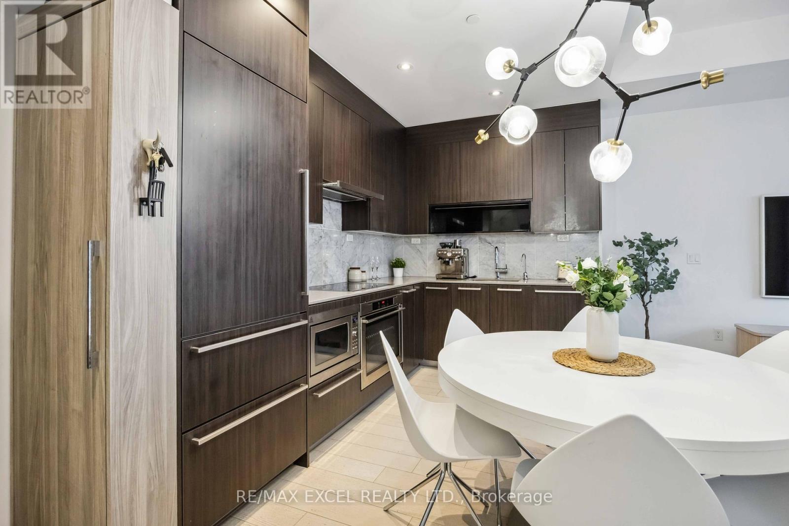Th10 - 113 Mcmahon Drive, Toronto (Bayview Village), Ontario  M2K 0E5 - Photo 19 - C12137980