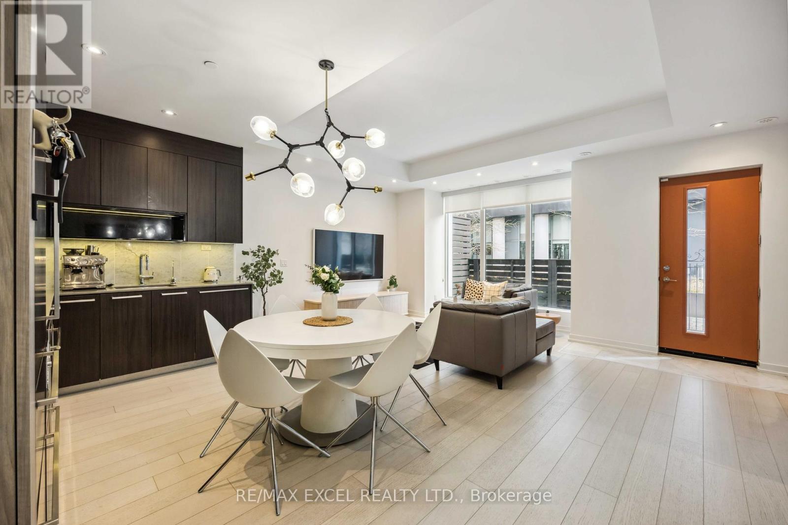 Property at TH10 - 113 MCMAHON DRIVE image 2