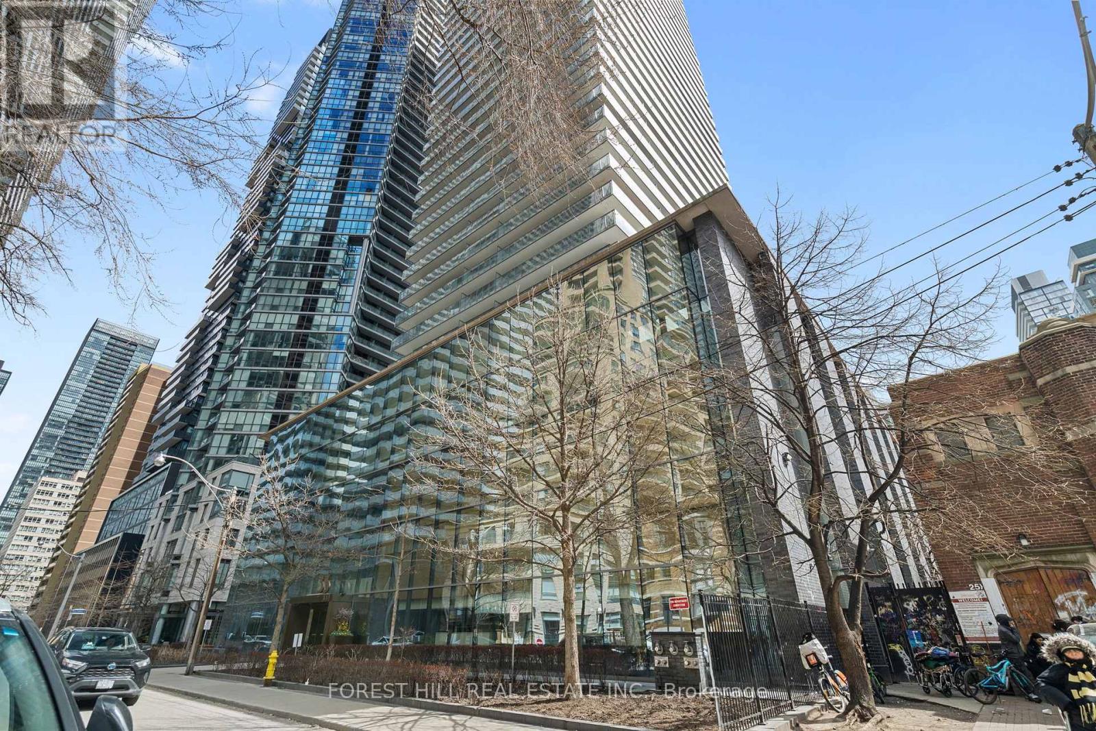 1101 - 33 Charles Street, Toronto, Ontario  M4Y 1R9 - Photo 1 - C12137996
