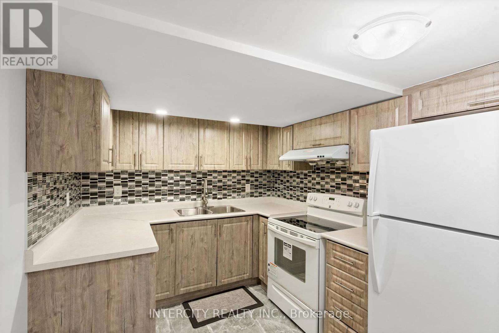 95 Nightstar Road, Toronto, Ontario  M1X 1V7 - Photo 4 - E12137930