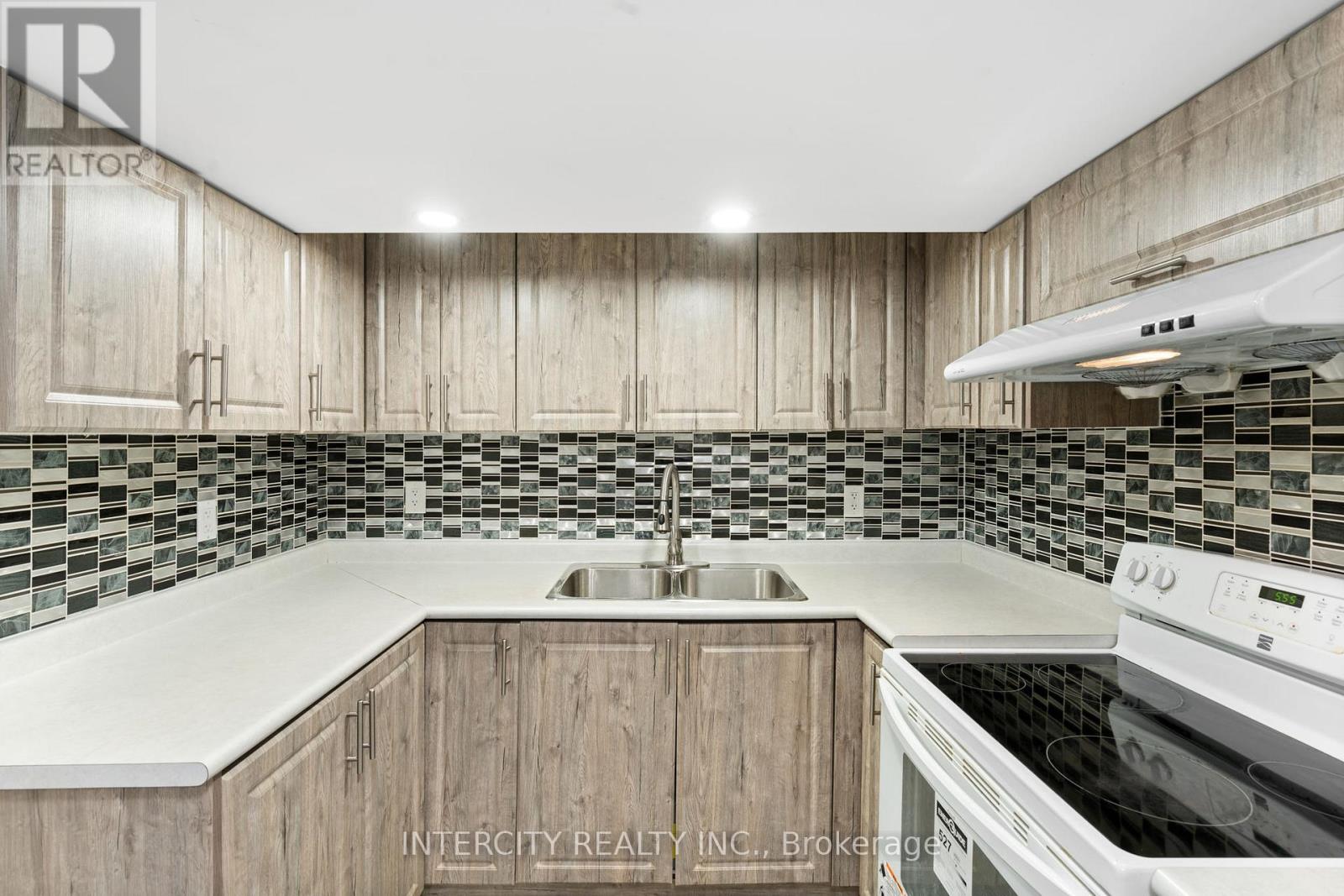 95 Nightstar Road, Toronto, Ontario  M1X 1V7 - Photo 5 - E12137930