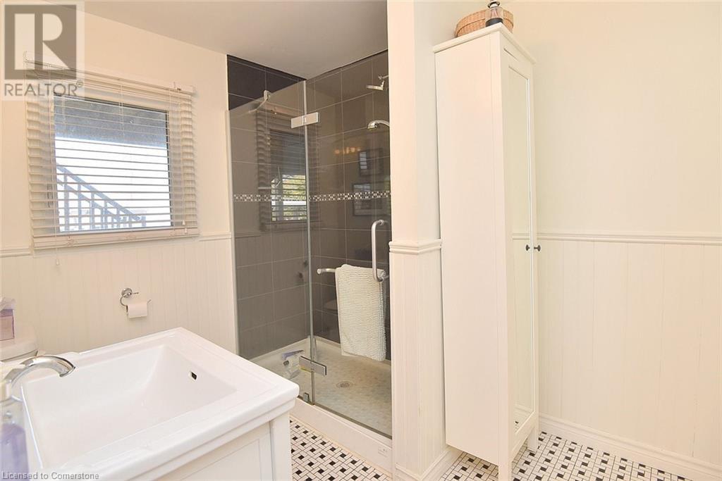 645 Beach Boulevard, Hamilton, Ontario  L8H 6X8 - Photo 13 - 40715681