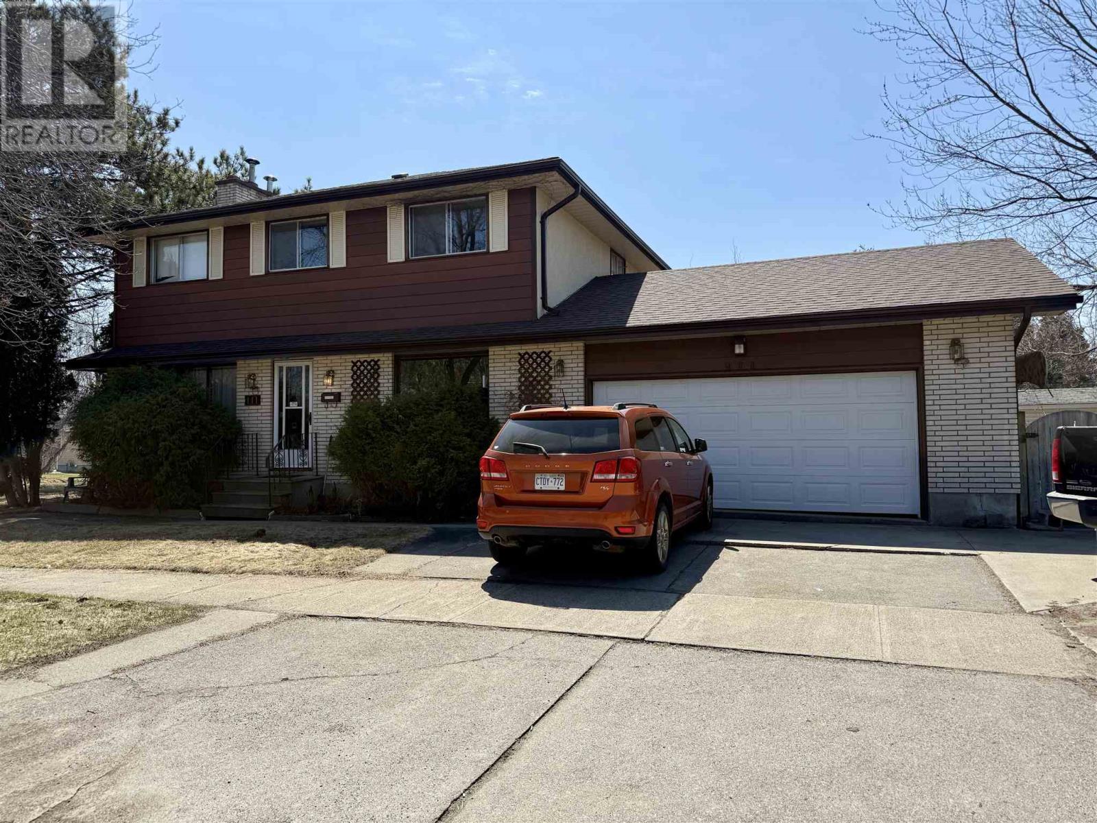 141 County Blvd, Thunder Bay, Ontario  P7A 7N2 - Photo 2 - TB251097