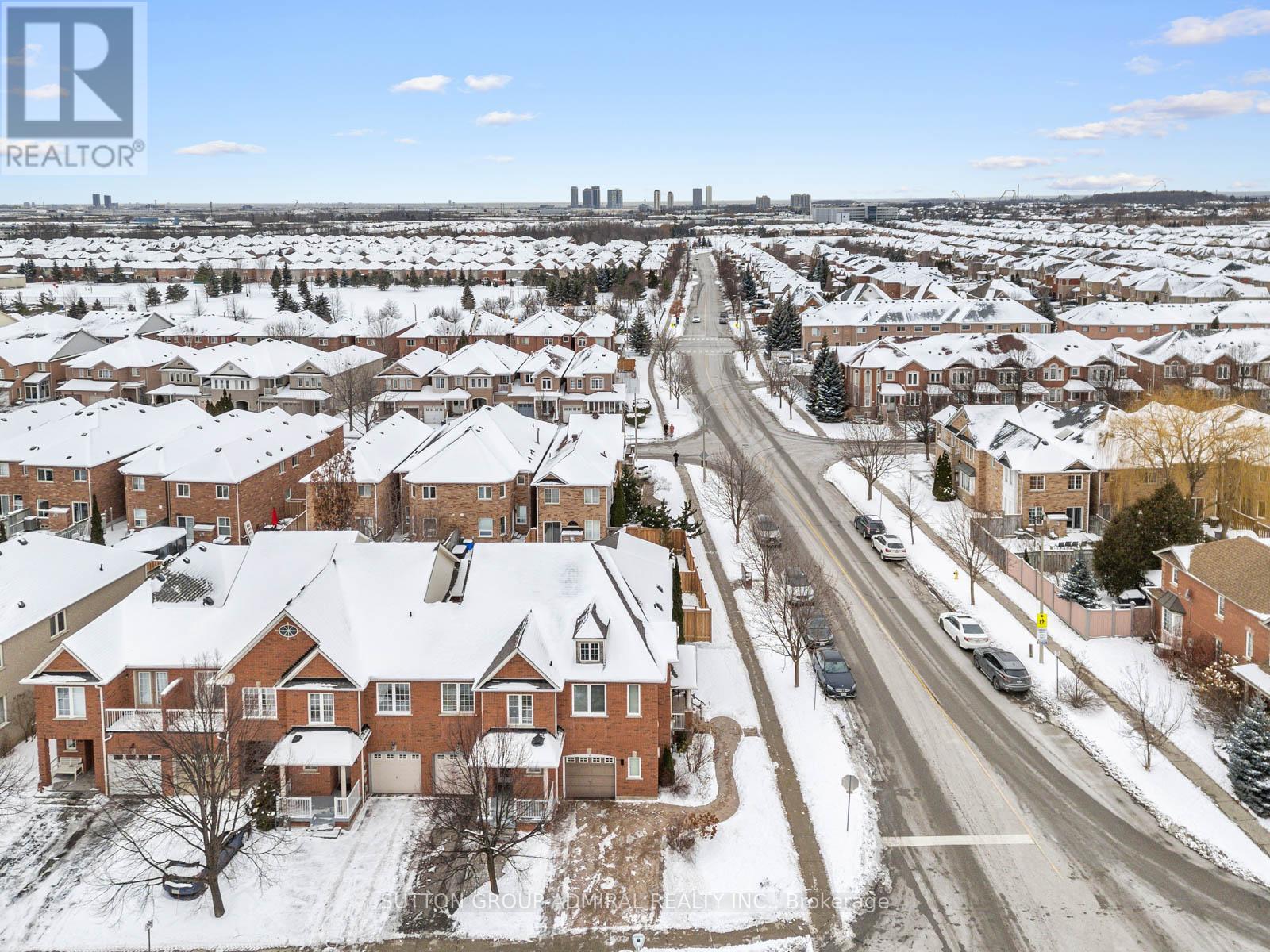 2 Marathon Avenue, Vaughan, Ontario  L4K 5H1 - Photo 37 - N12137901