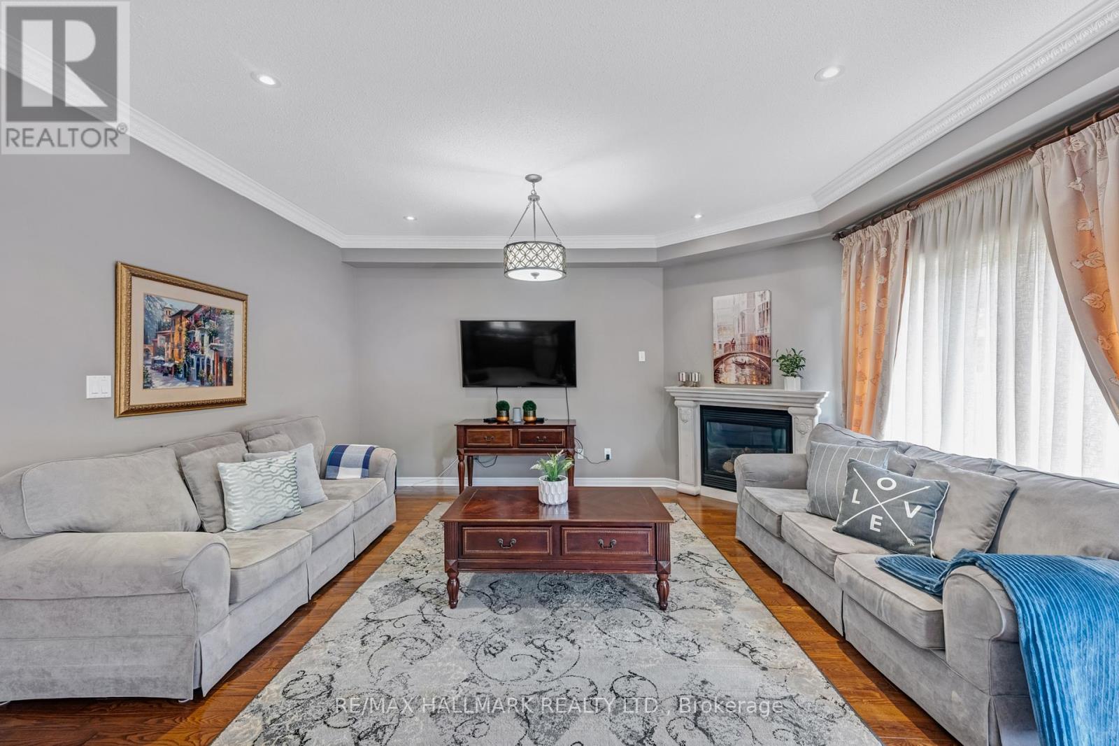 91 Capera Drive, Vaughan, Ontario  L4H 3K3 - Photo 10 - N12137985