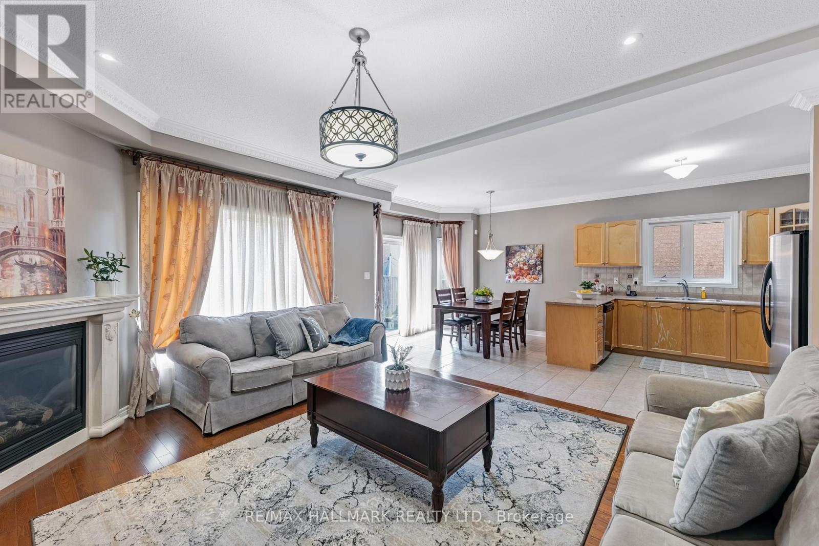 91 Capera Drive, Vaughan, Ontario  L4H 3K3 - Photo 13 - N12137985