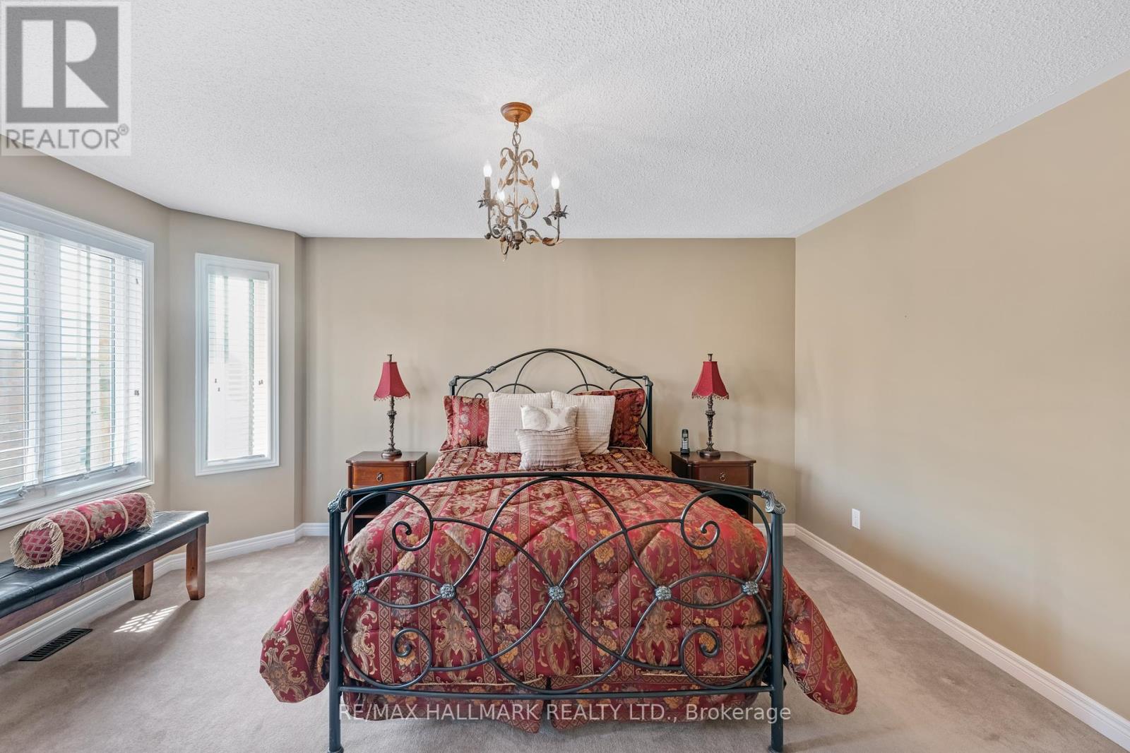 91 Capera Drive, Vaughan, Ontario  L4H 3K3 - Photo 25 - N12137985