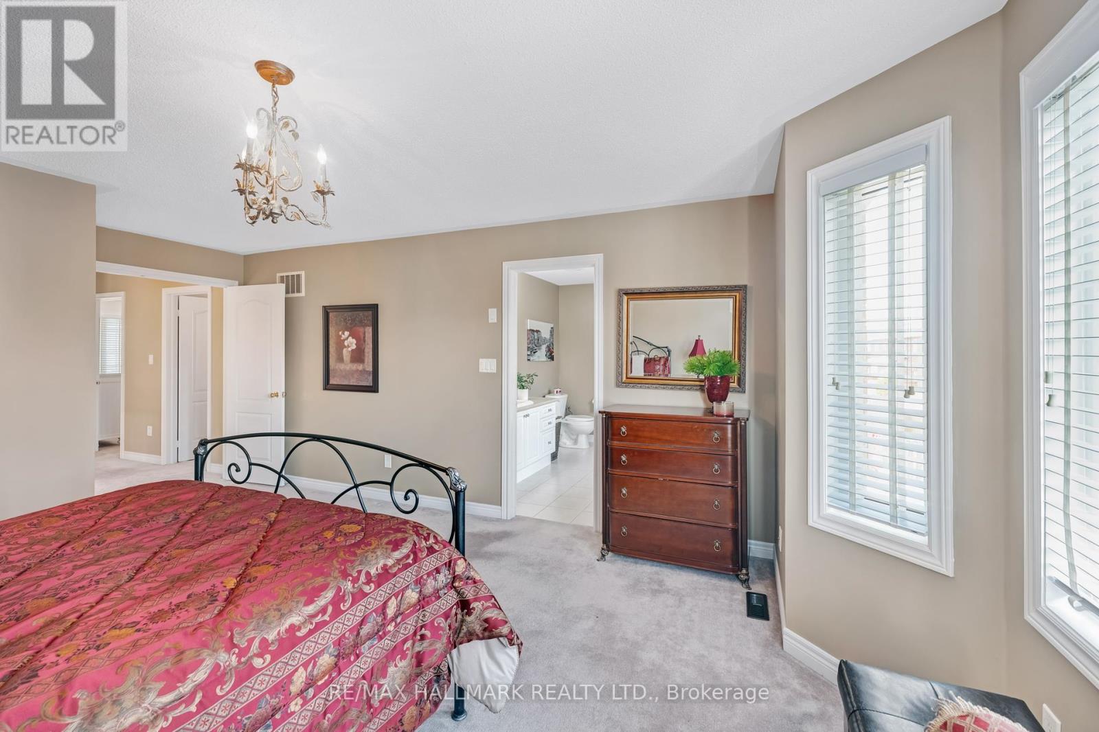 91 Capera Drive, Vaughan, Ontario  L4H 3K3 - Photo 26 - N12137985