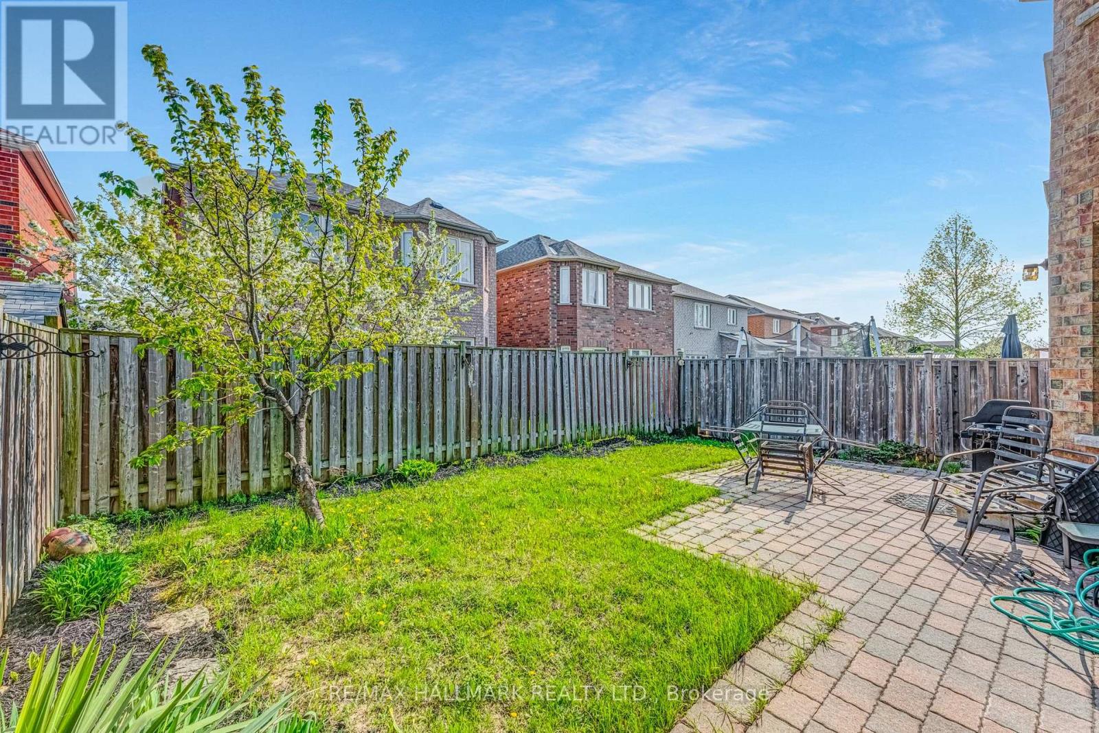 91 Capera Drive, Vaughan, Ontario  L4H 3K3 - Photo 37 - N12137985