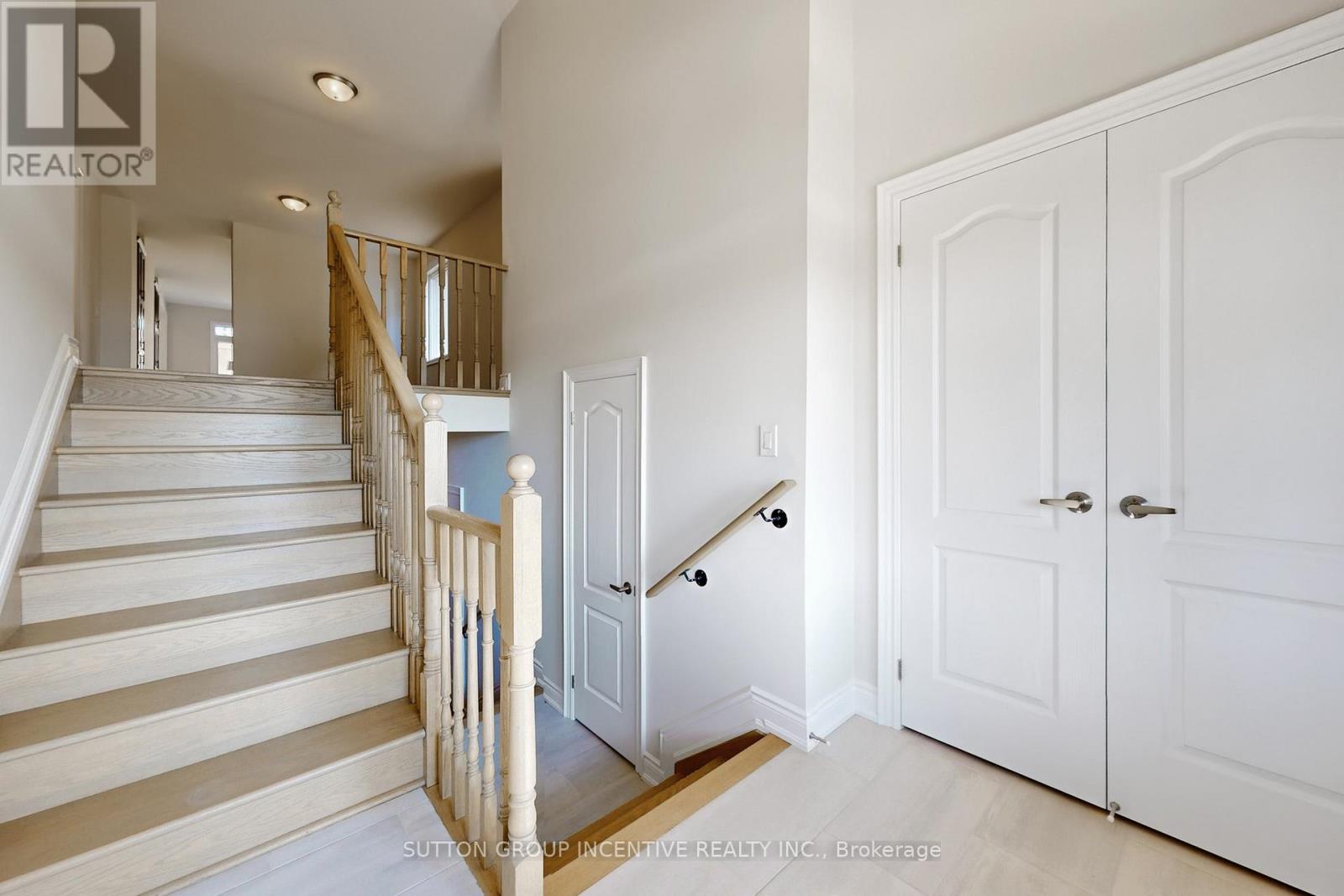 2968 Monarch Drive, Orillia, Ontario  L3V 8M8 - Photo 2 - S12137953