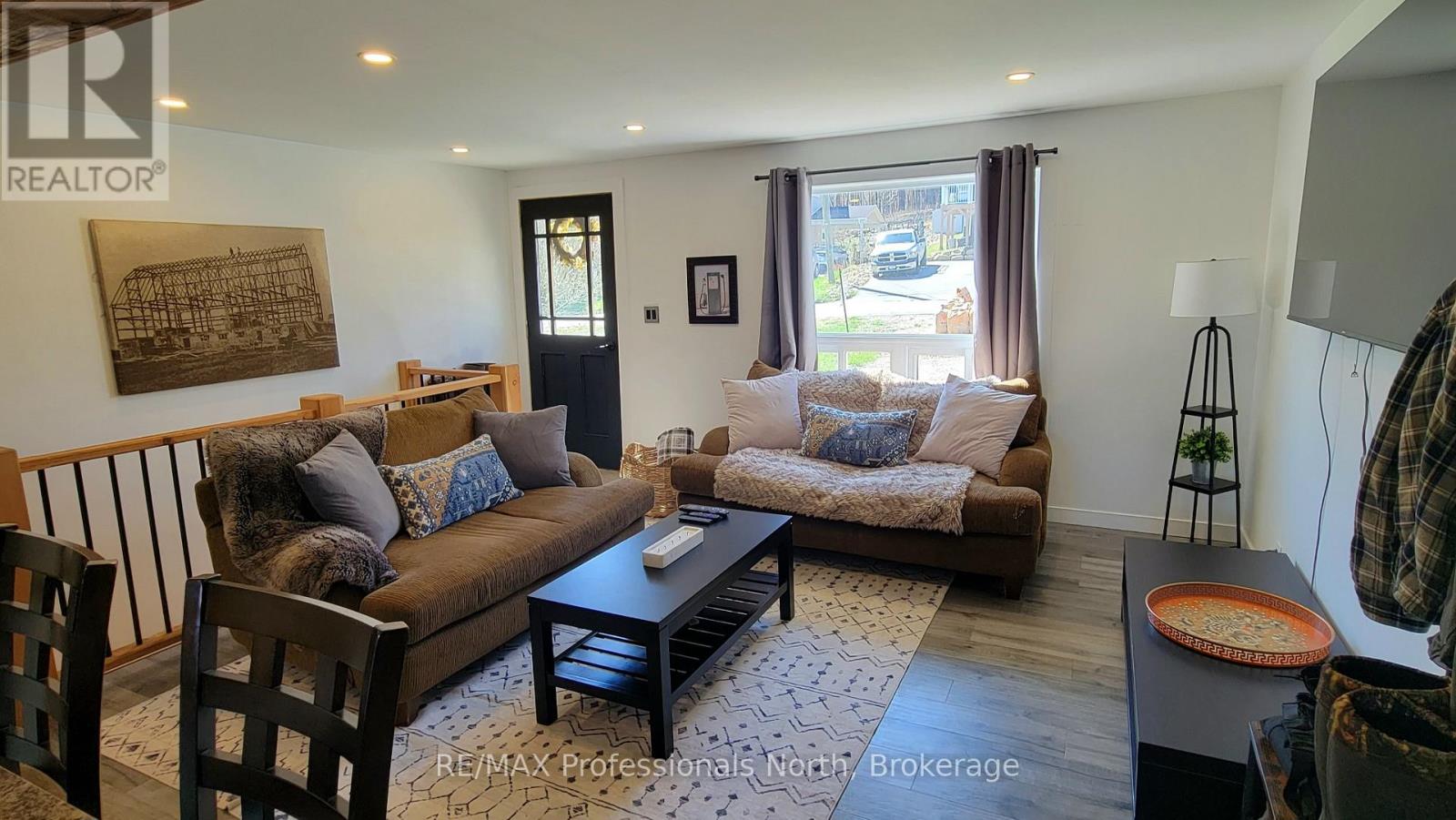 Property at 6 ROGERS ROAD image 3