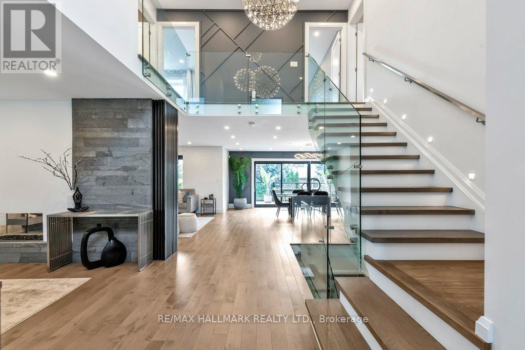 Property at 3 AVERDON CRESCENT image 3