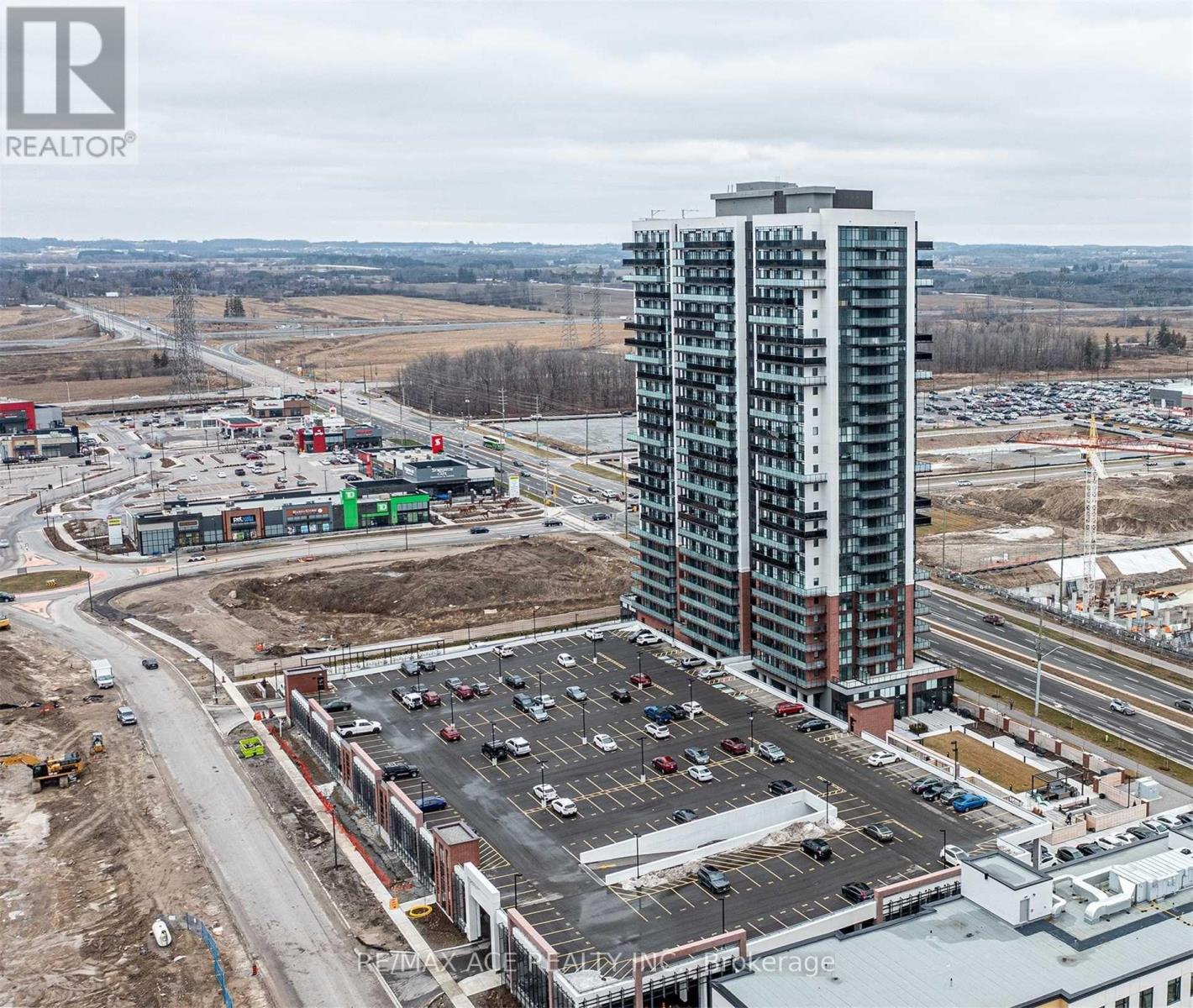Property at 1402 - 2550 SIMCOE STREET N image 2