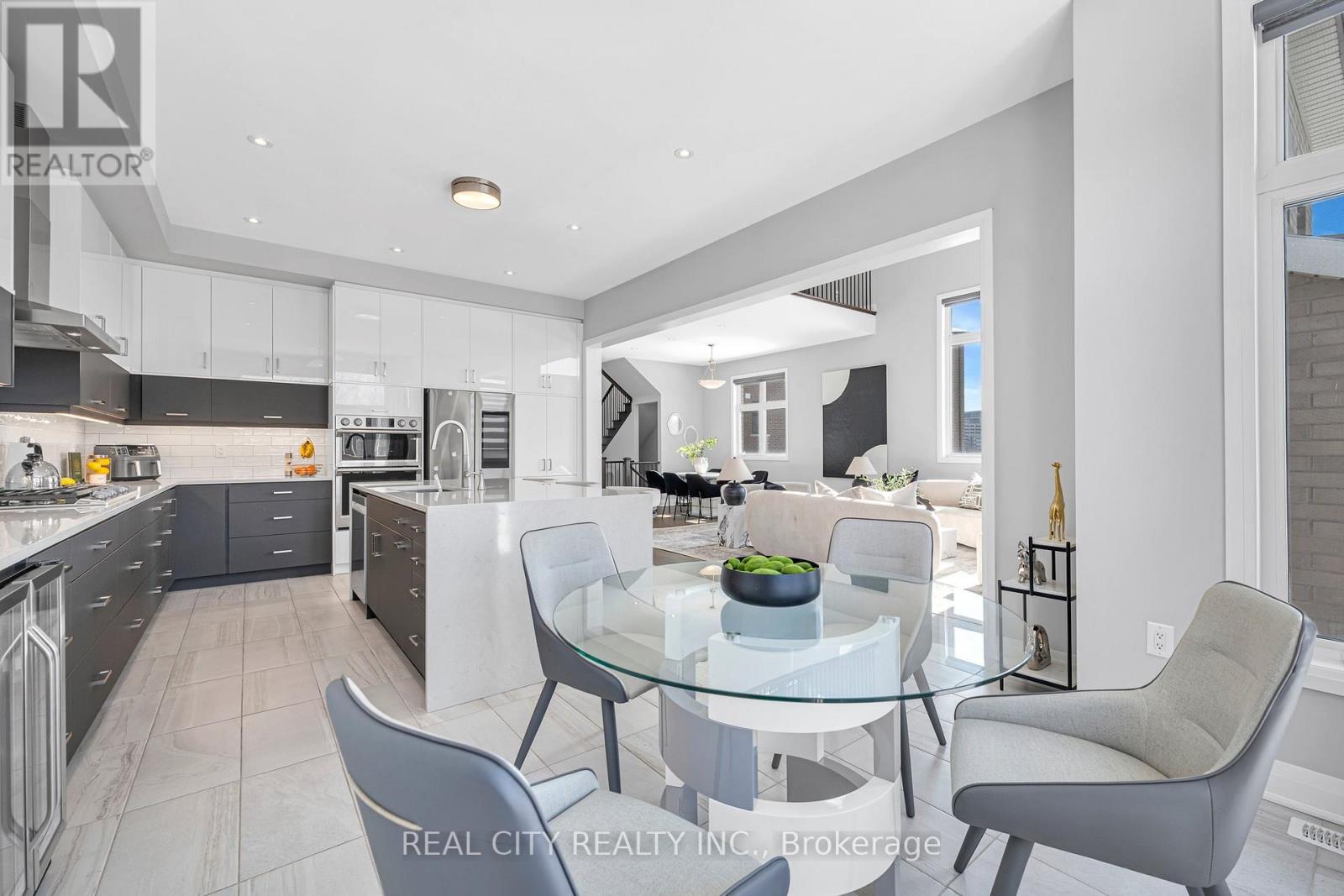 3275 Harasym Trail, Oakville, Ontario  L6M 5L6 - Photo 22 - W12137942